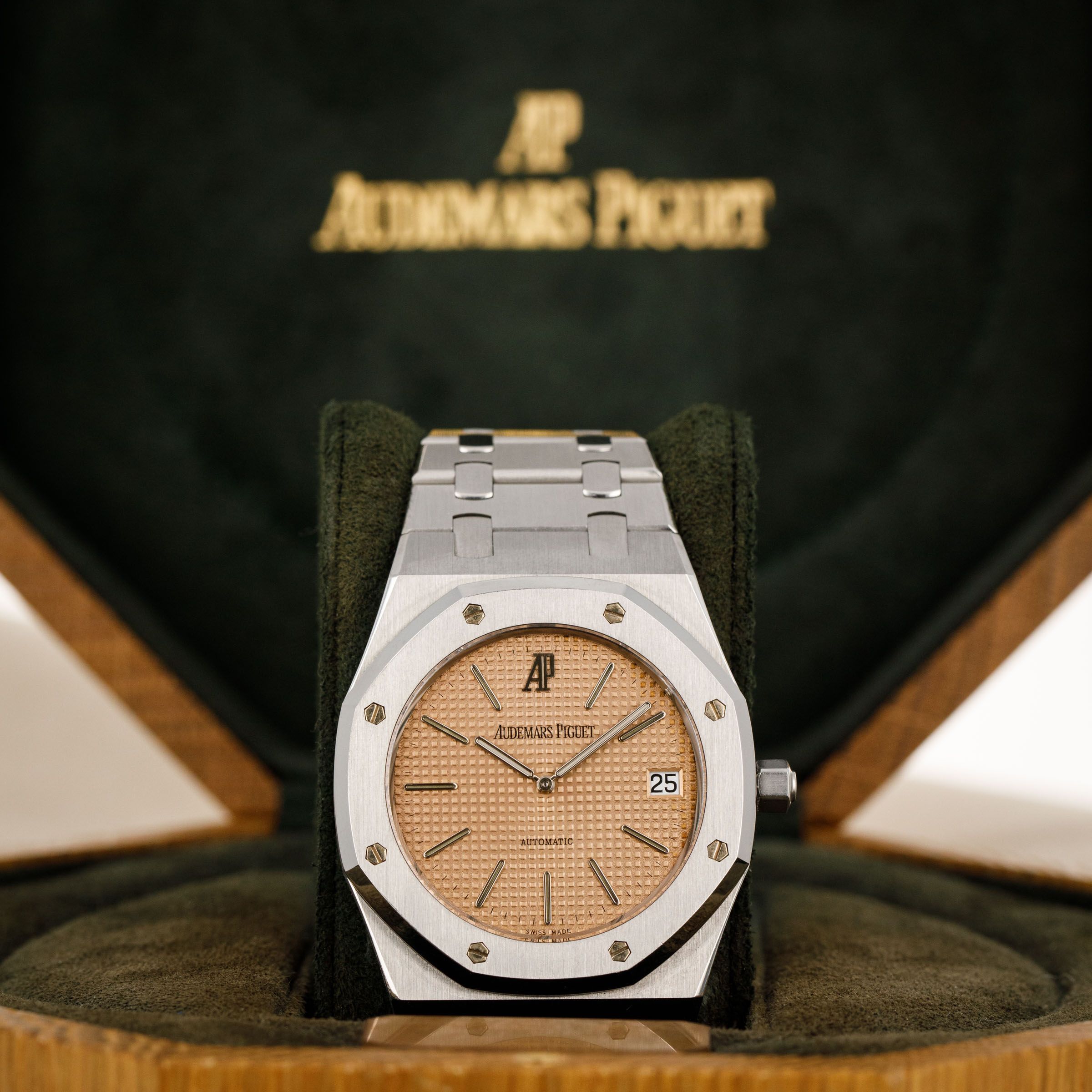 Audemars Piguet Royal Oak Jumbo Jubilee 14802ST.OO.0944ST.02