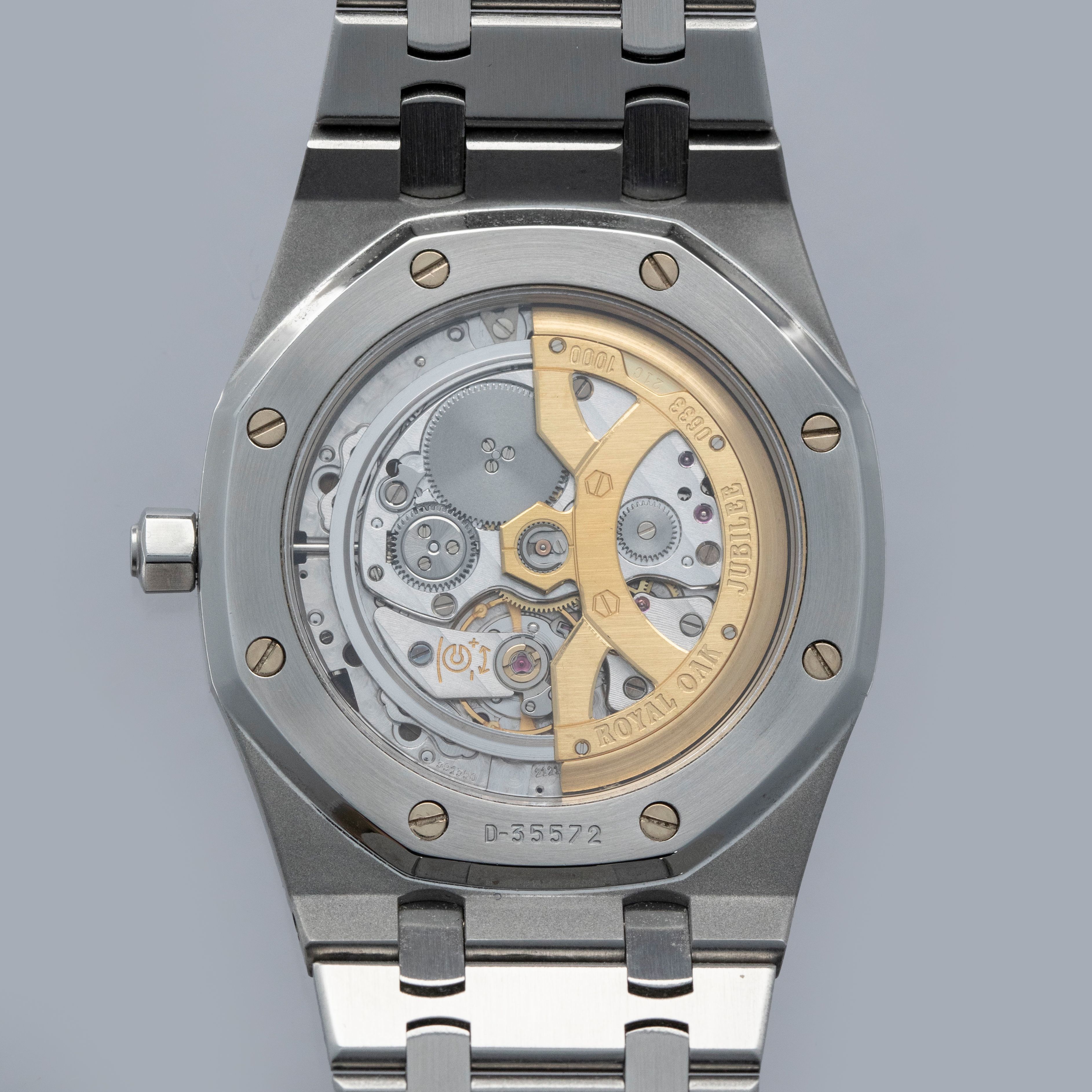 Audemars Piguet ベージュキャップ Audemars Piguet Royal Oak Jumbo Jubilee 14802ST.OO.0944ST.02