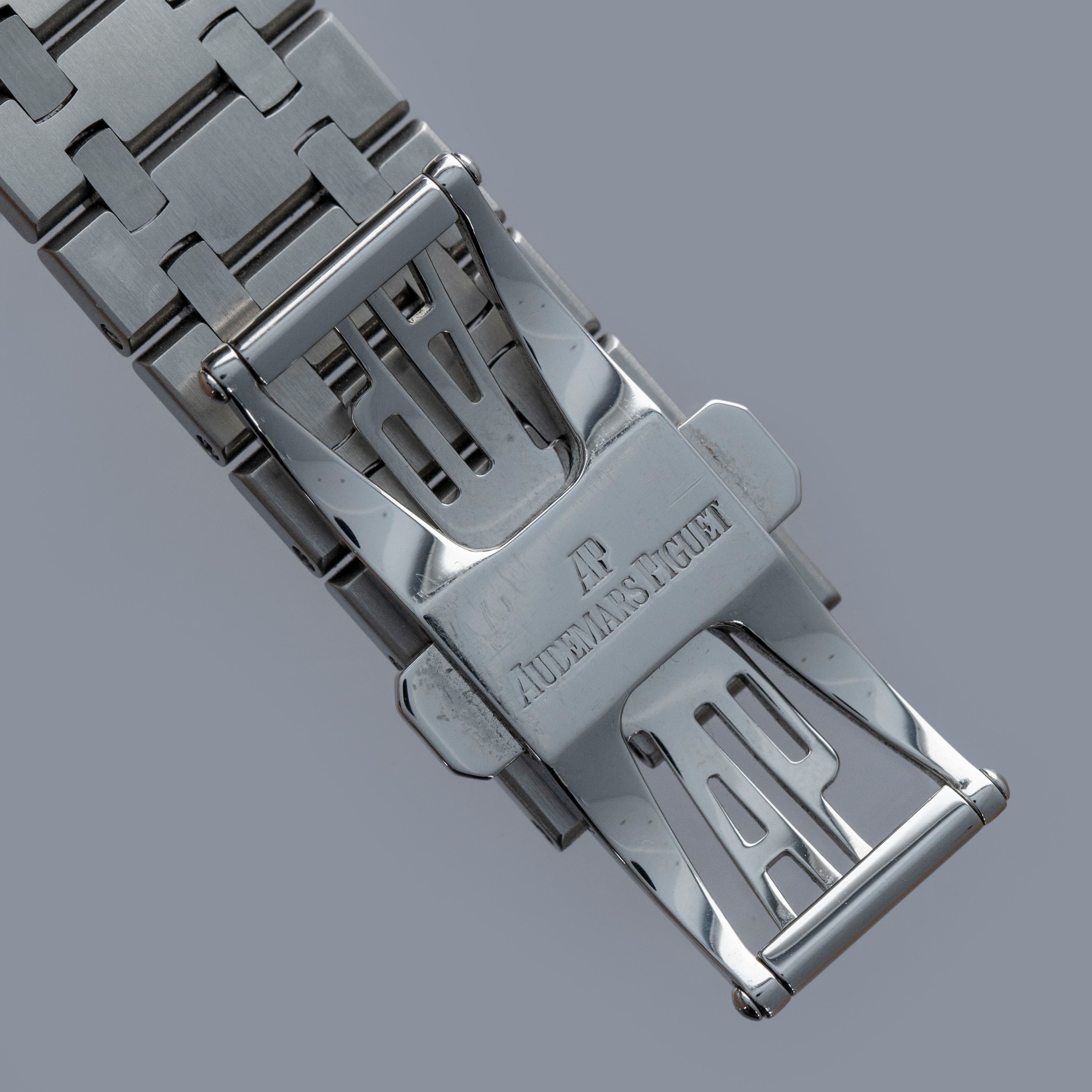 Audemars Piguet Royal Oak Day Date 26330ST Black Dial Stainless