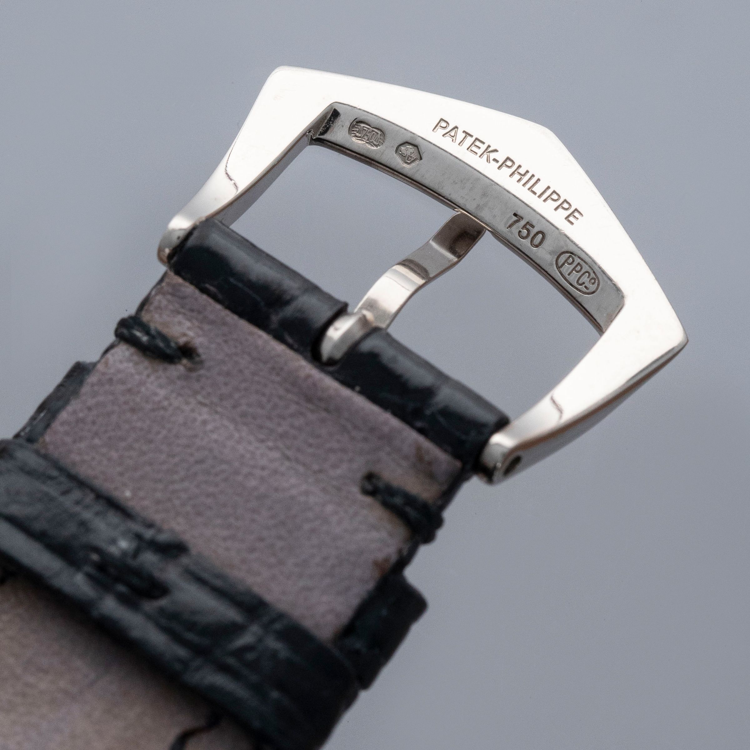 Patek Philippe Gondolo Trapeze 5489G 18k WG | Auctions | Loupe This