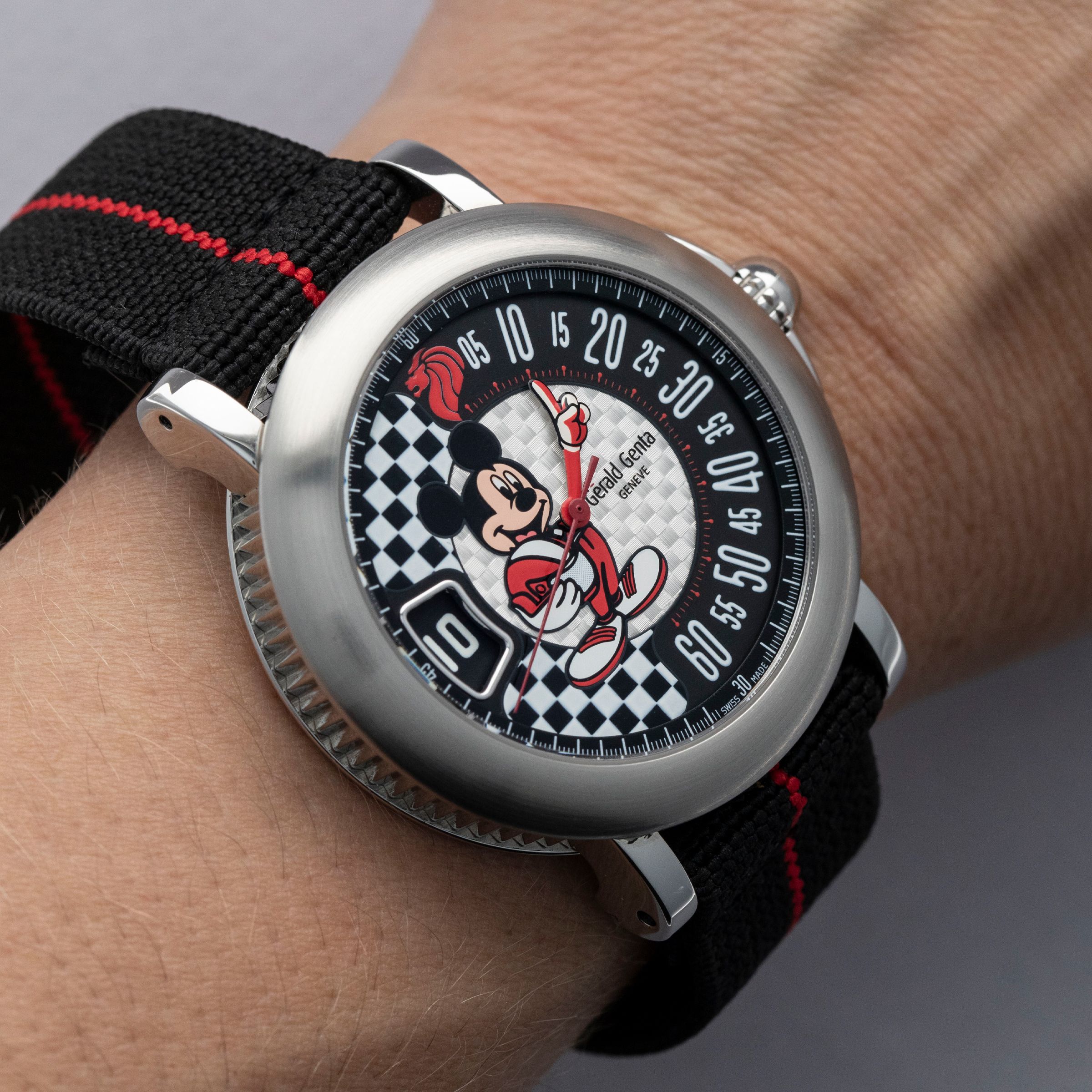 Gerald Genta Retro Fantasy Mickey Racing Singapore RSF.X.10