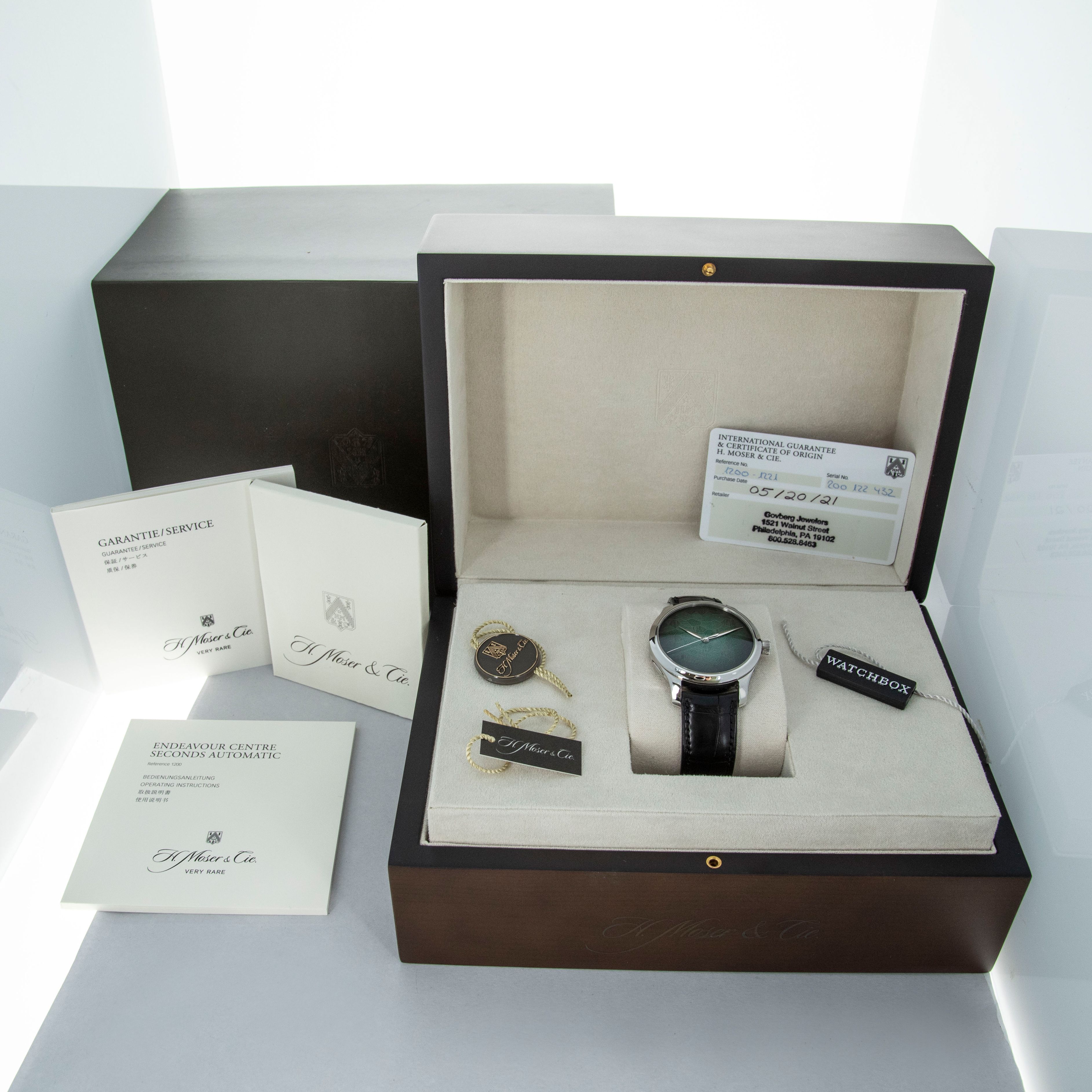 H Moser & Cie. Endeavour Center Seconds 1200-1221 Mosaic Green