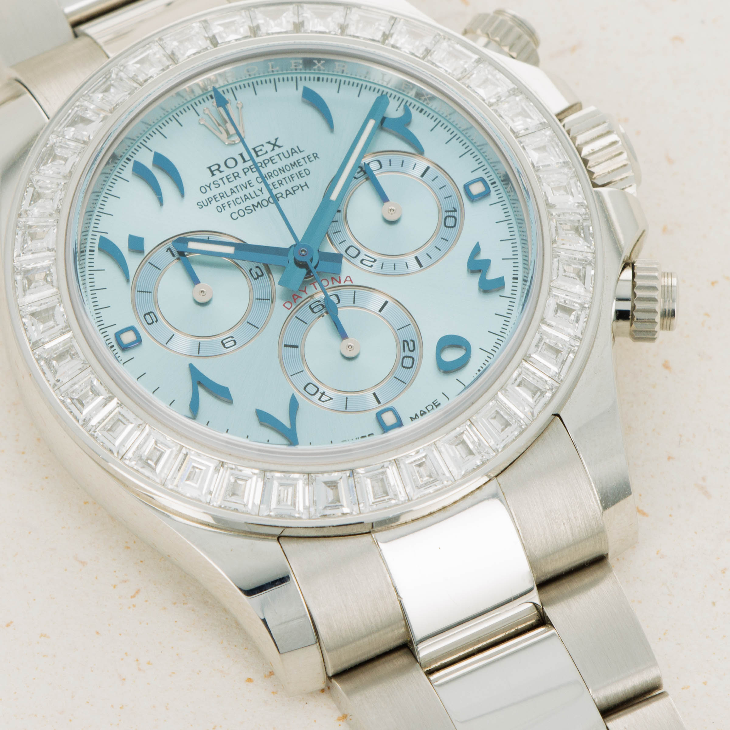 Rolex daytona hotsell platinum arabic