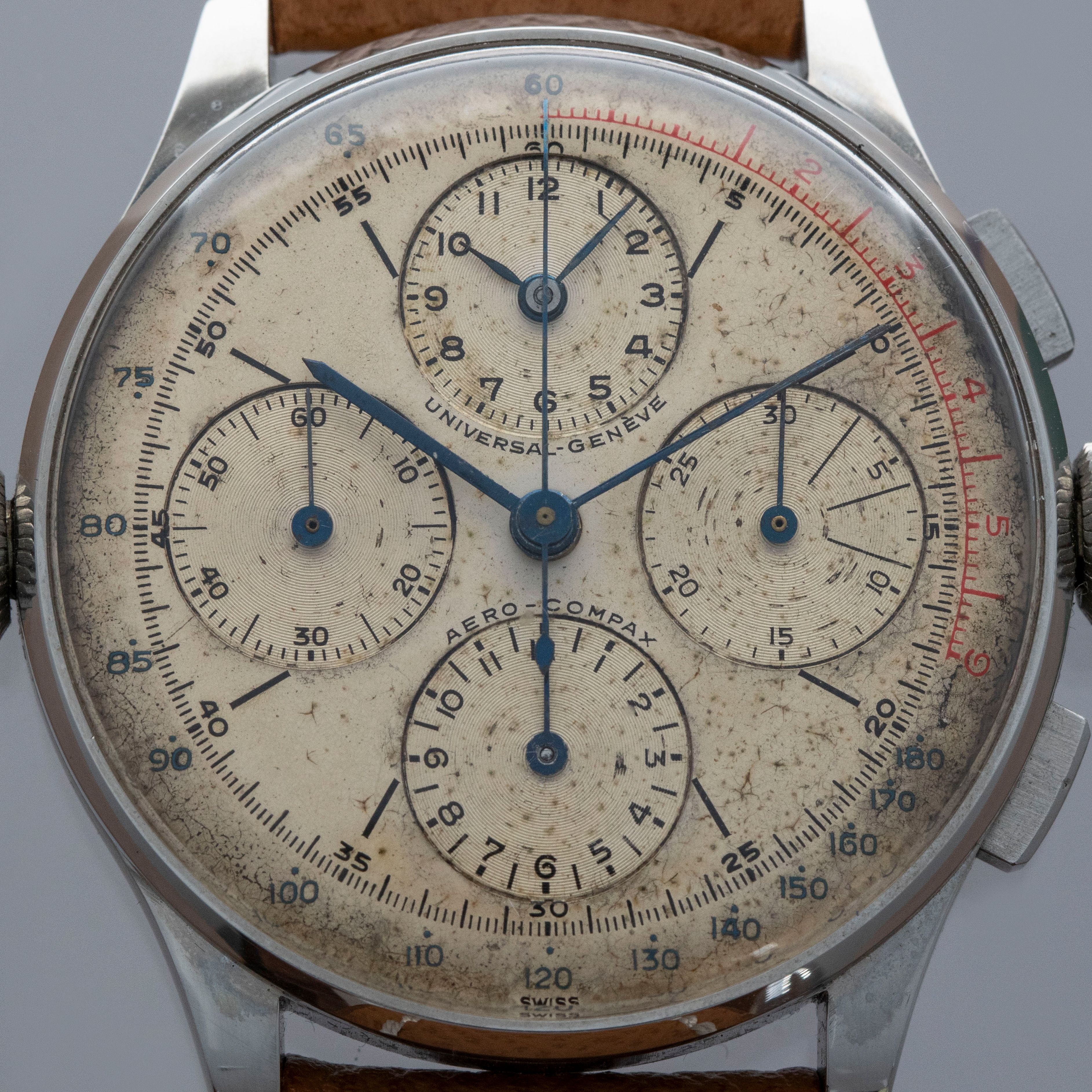 Universal Geneve Aero-Compax 22414 | Auctions | Loupe This