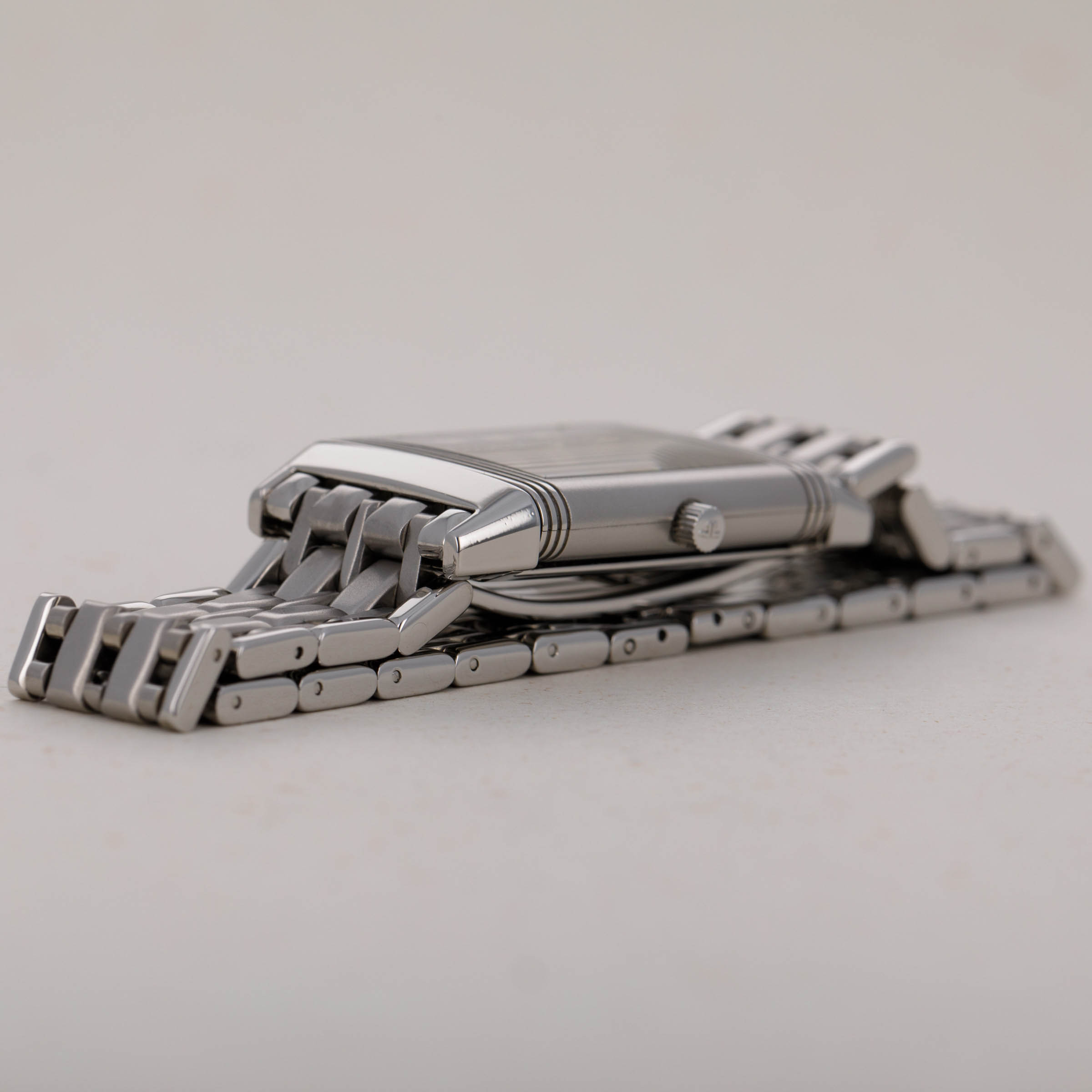 Jaeger LeCoultre Reverso Classique 251.8.86 on Bracelet | Auctions