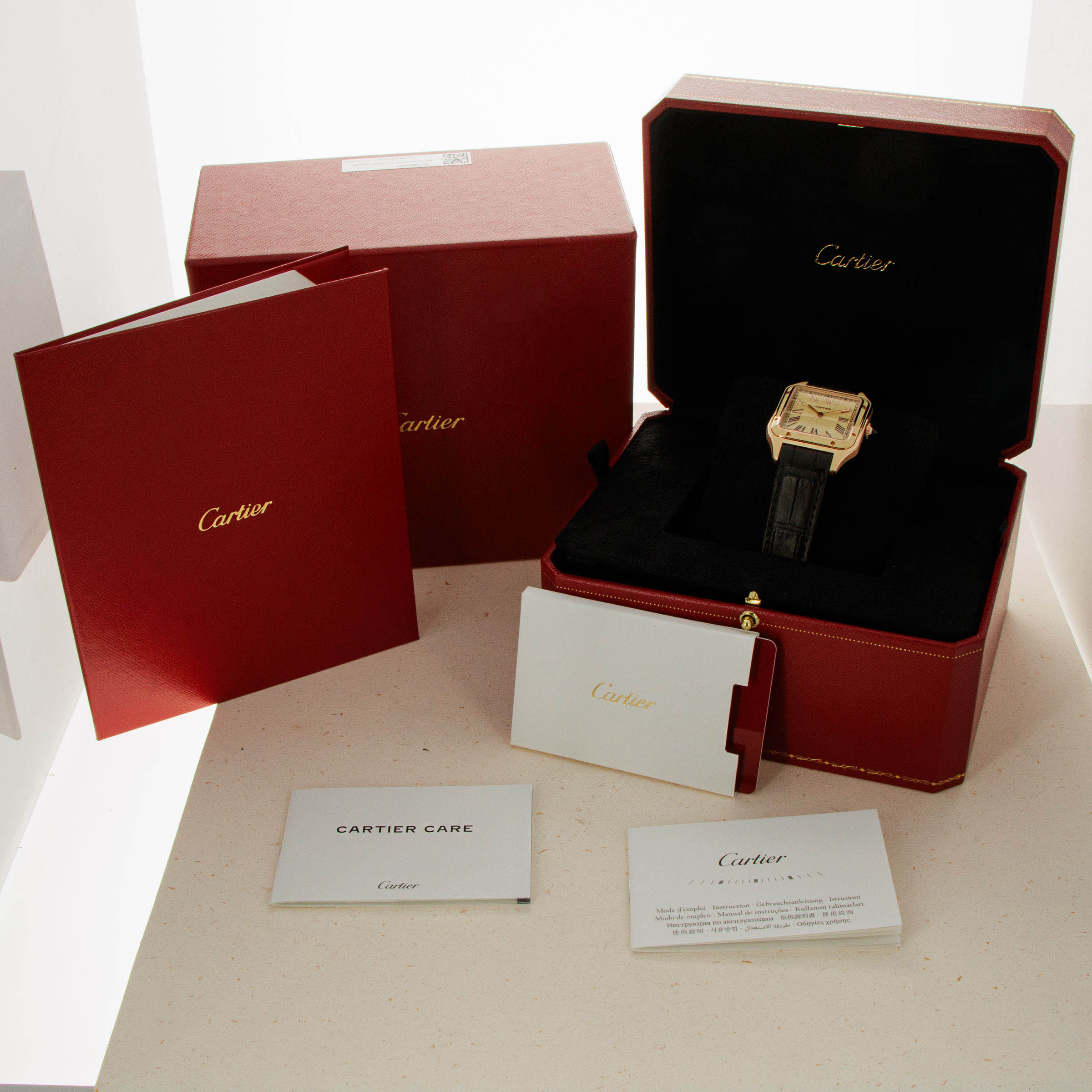 Cartier Santos Dumont Cream Lacquered 18k RG WGSA0054 Auctions