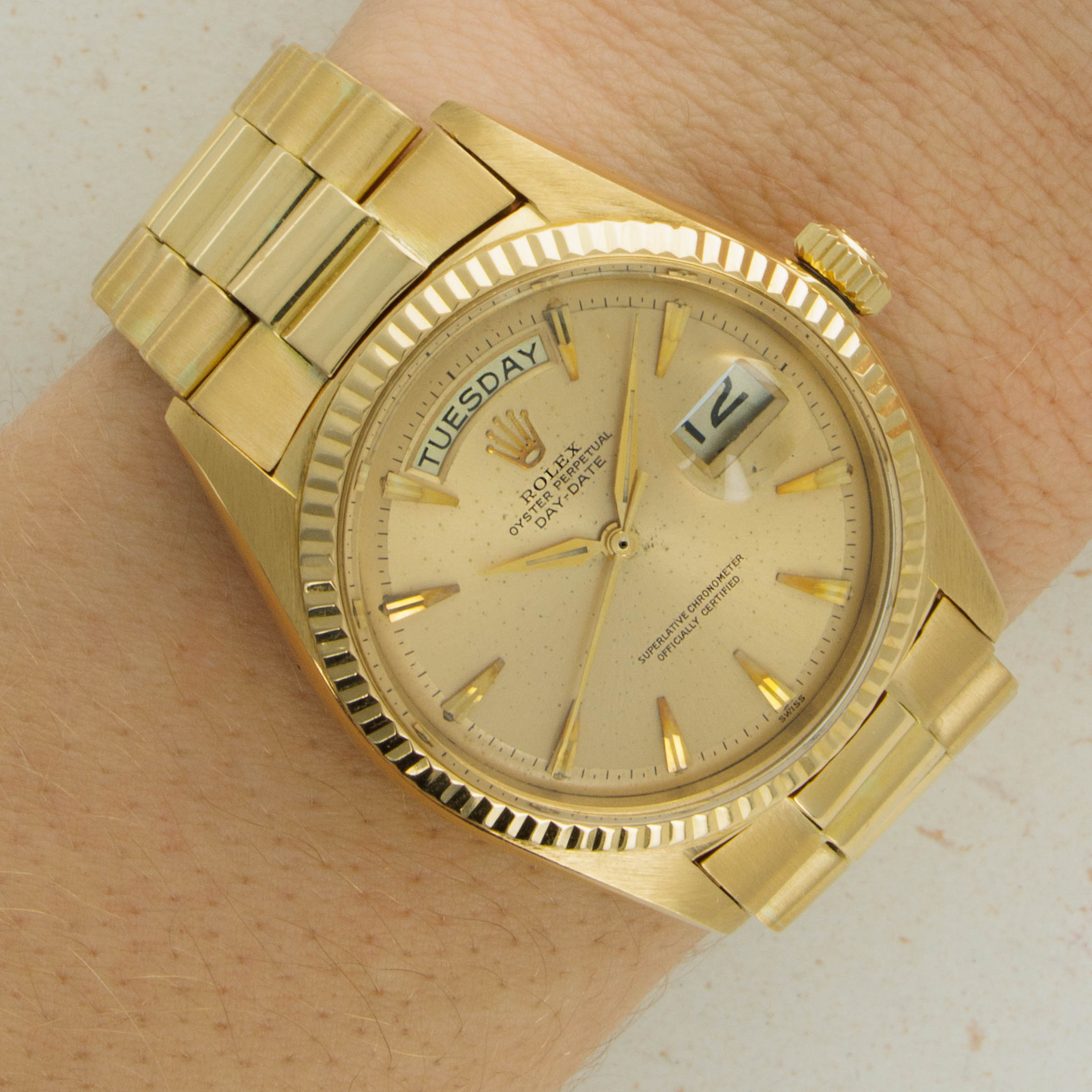 D☆DATE db94b6f232f09a95dbdb724976dee9