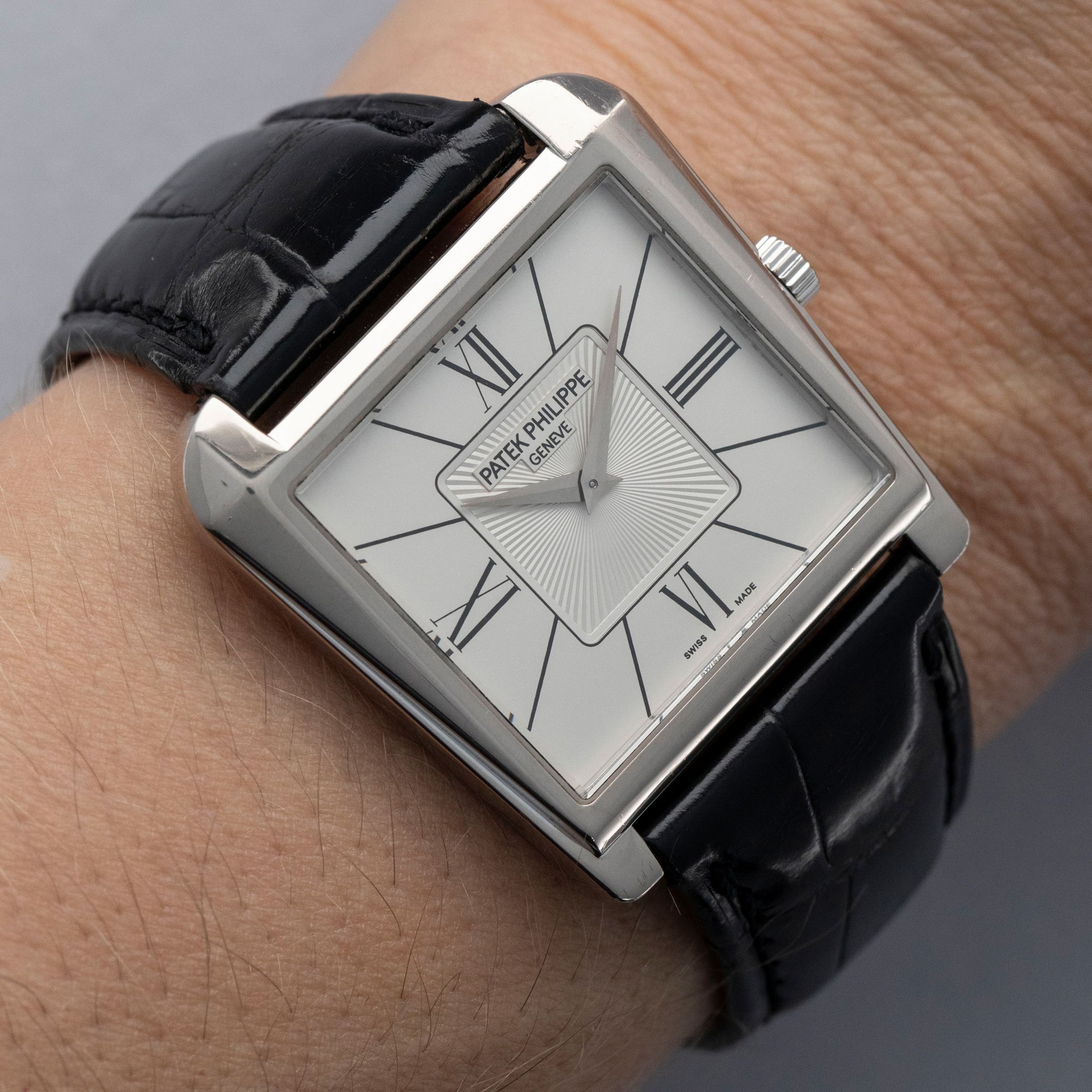 Patek Philippe Gondolo Trapeze 5489G 18k WG | Auctions | Loupe This
