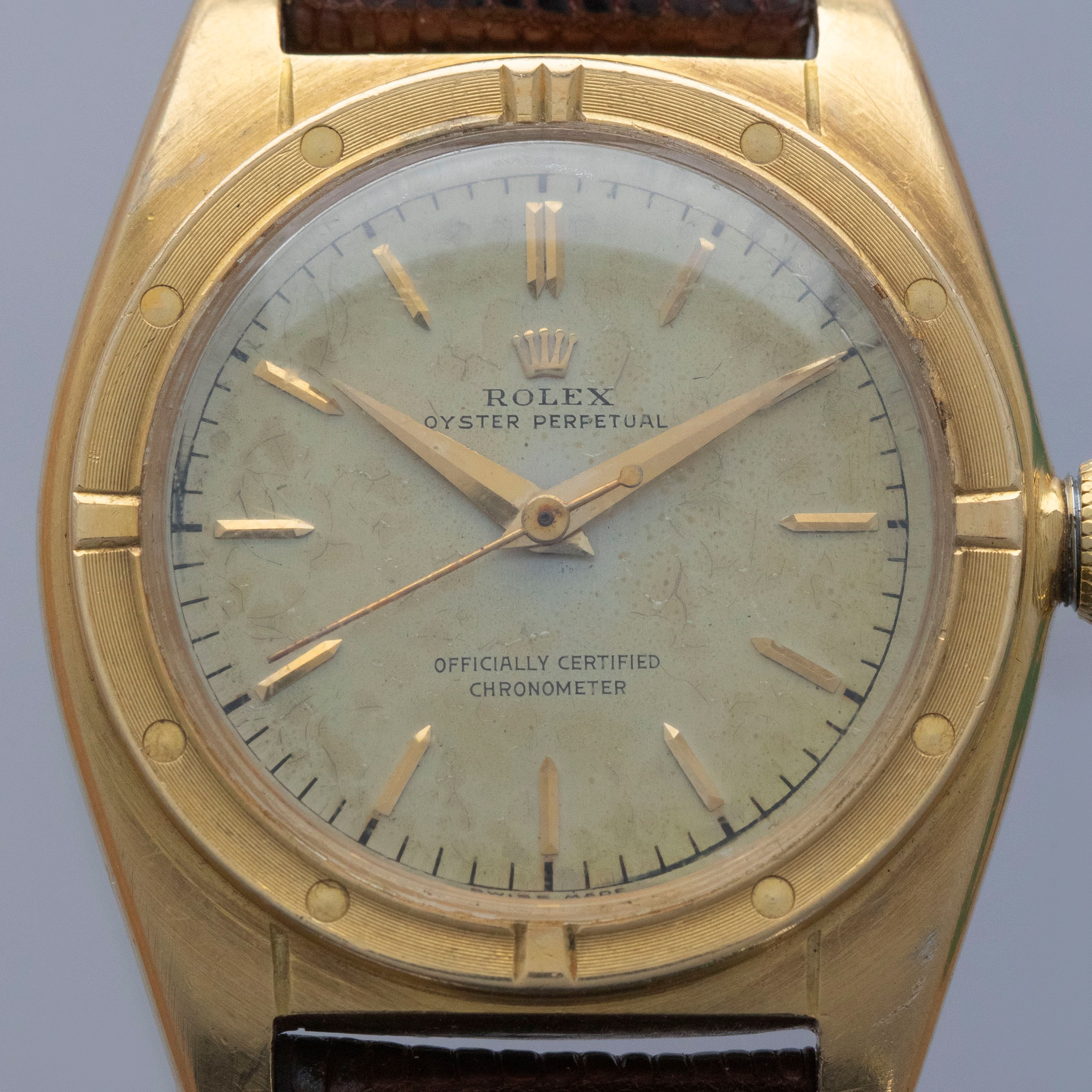Rolex Oyster Perpetual Bubbleback 5015 18k YG | Auctions | Loupe This