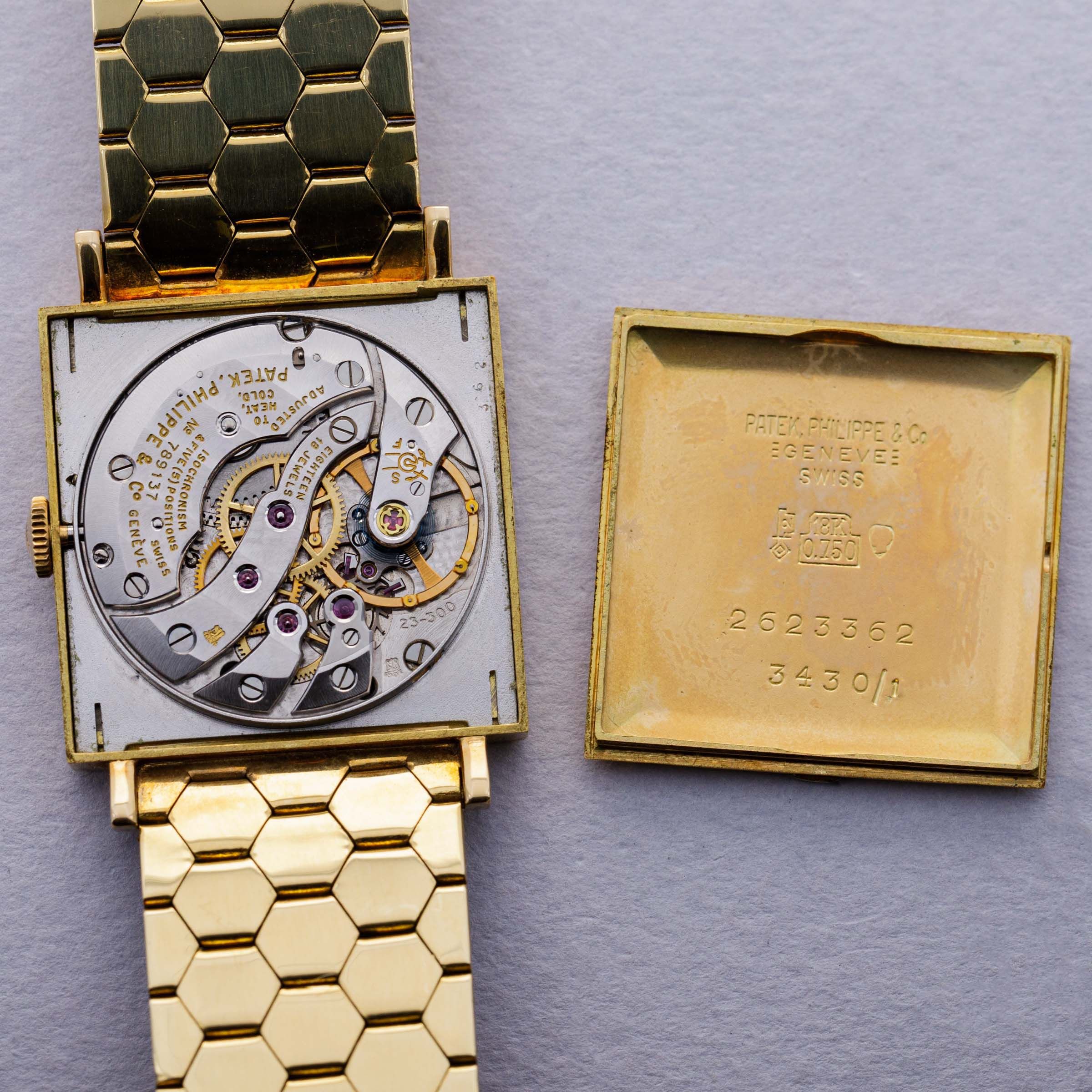 Patek Philippe 3430/1 Integrated Bracelet Tricolor Gold 18k