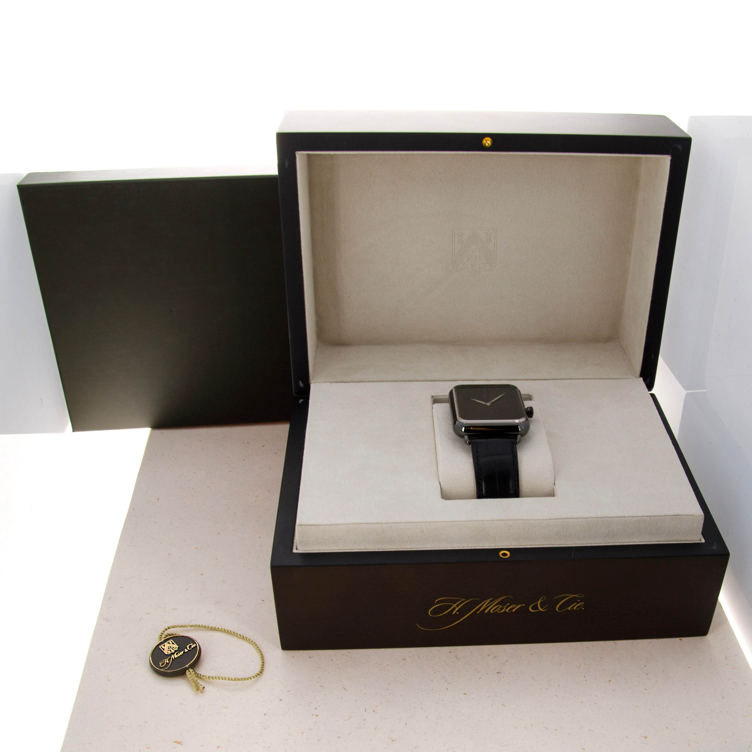 H. Moser & Cie. Swiss Alp Vantablack Steel | Auctions | Loupe This