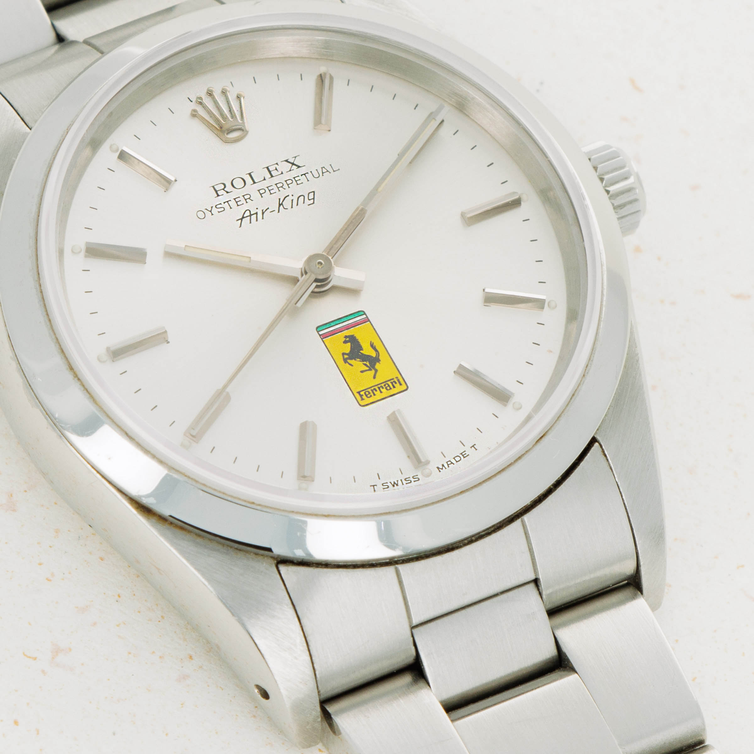 Rolex cheap logo dial