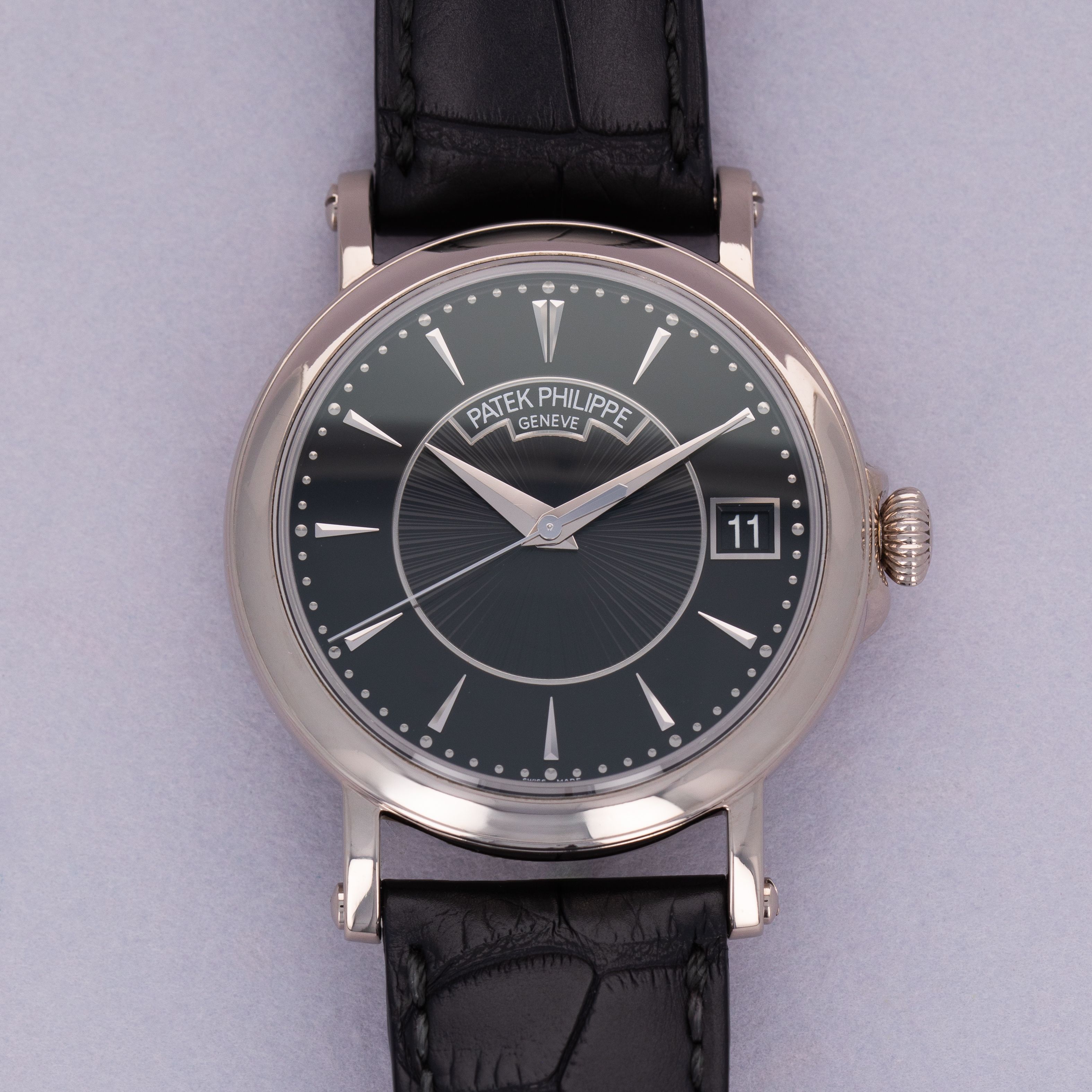 Patek Philippe Calatrava Officer's Case 5153G-001 Black Dial 18k WG ...