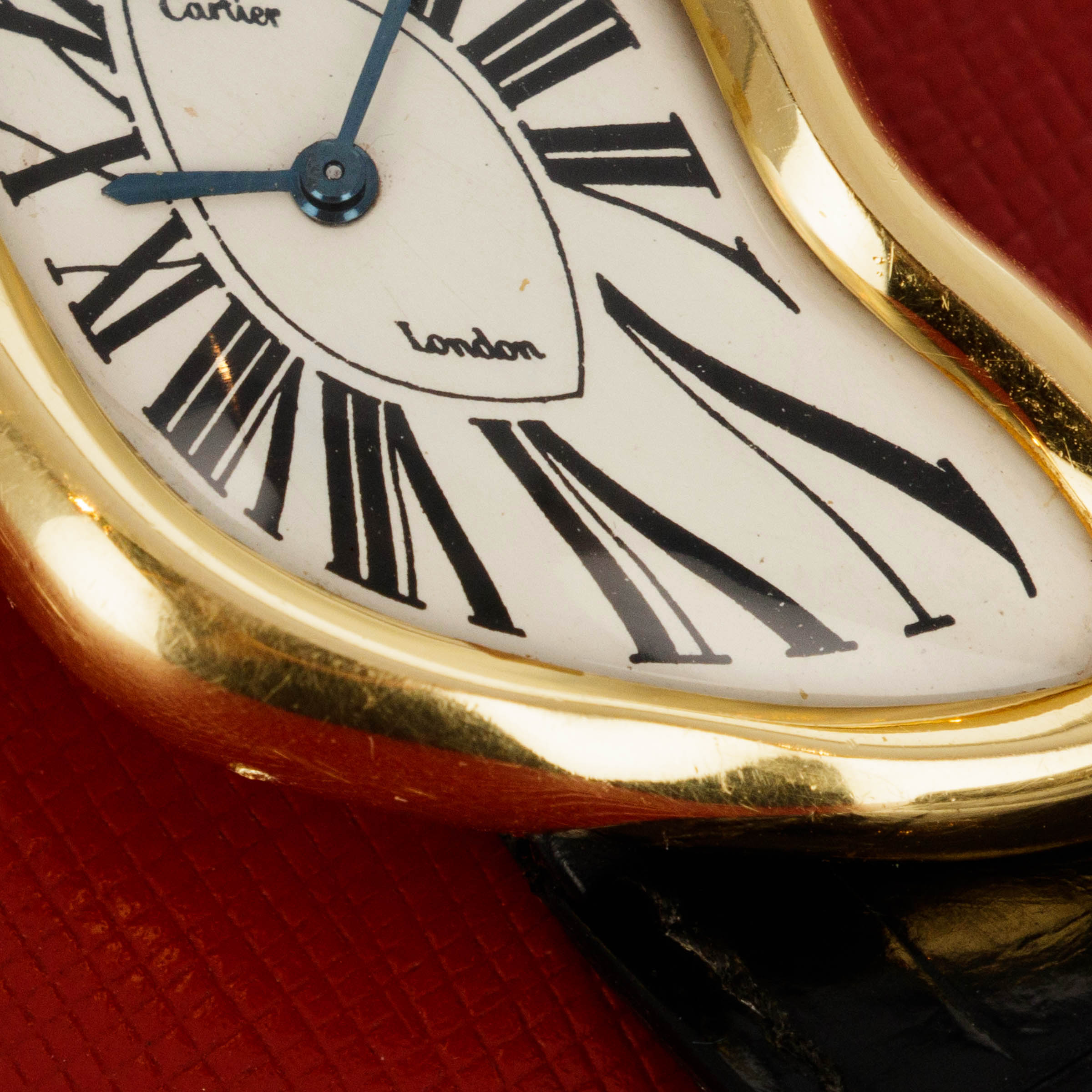 Cartier watch outlet dali