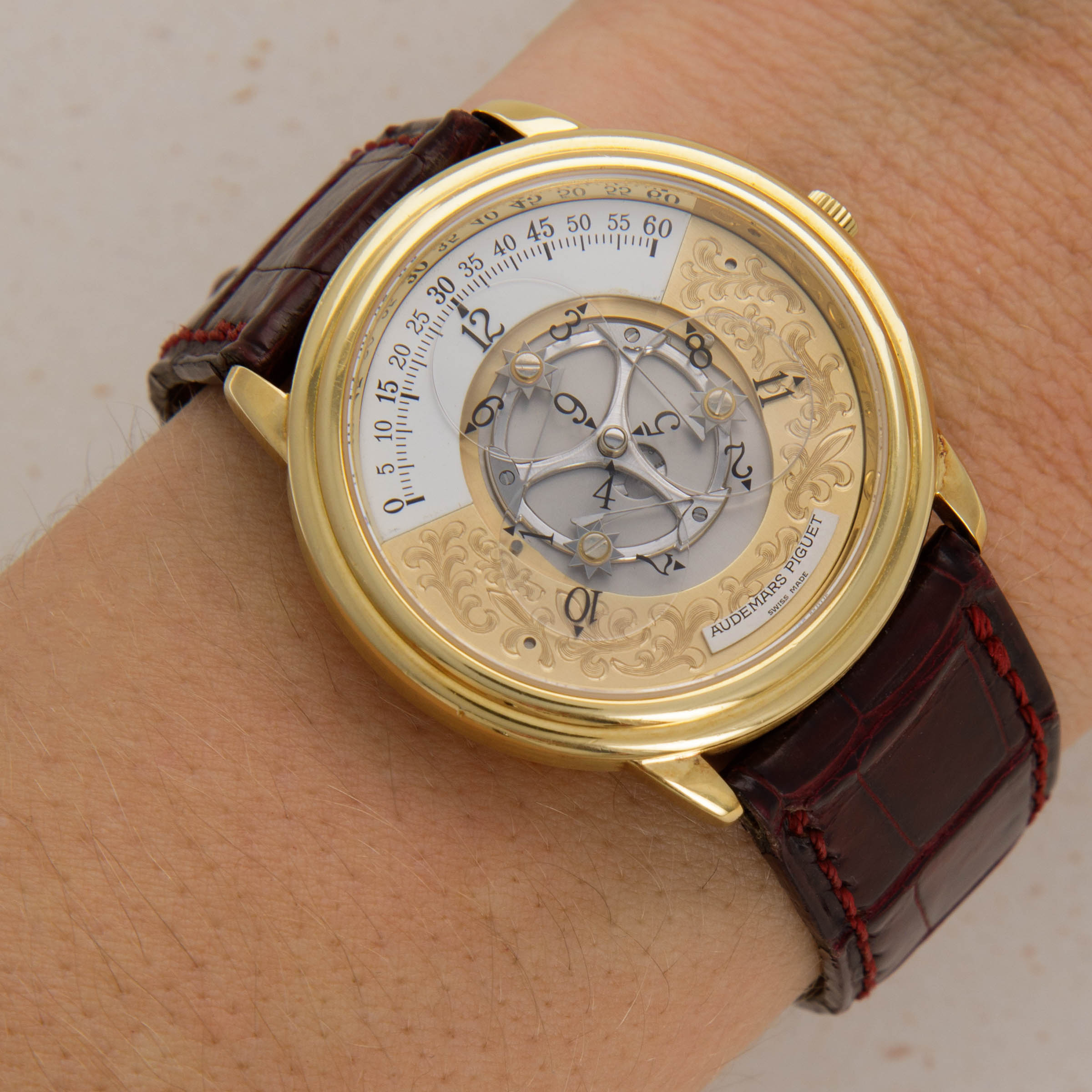 Audemars Piguet Star Wheel 2570BA 18k YG Engraved Dial | Auctions