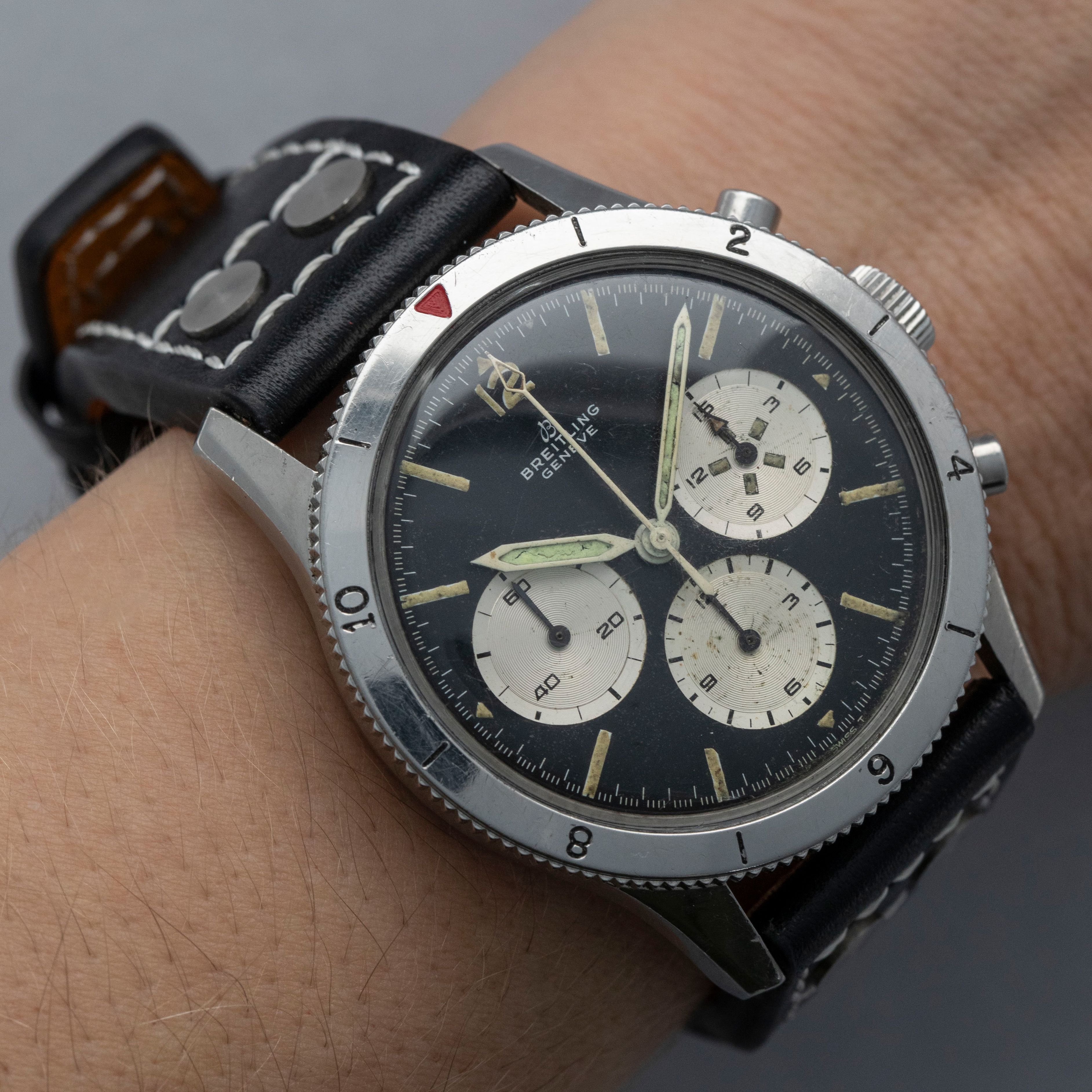 腕時計 Breitling AVI Co-Pilot 765 Reverse Panda Dial | Auctions | Loupe This