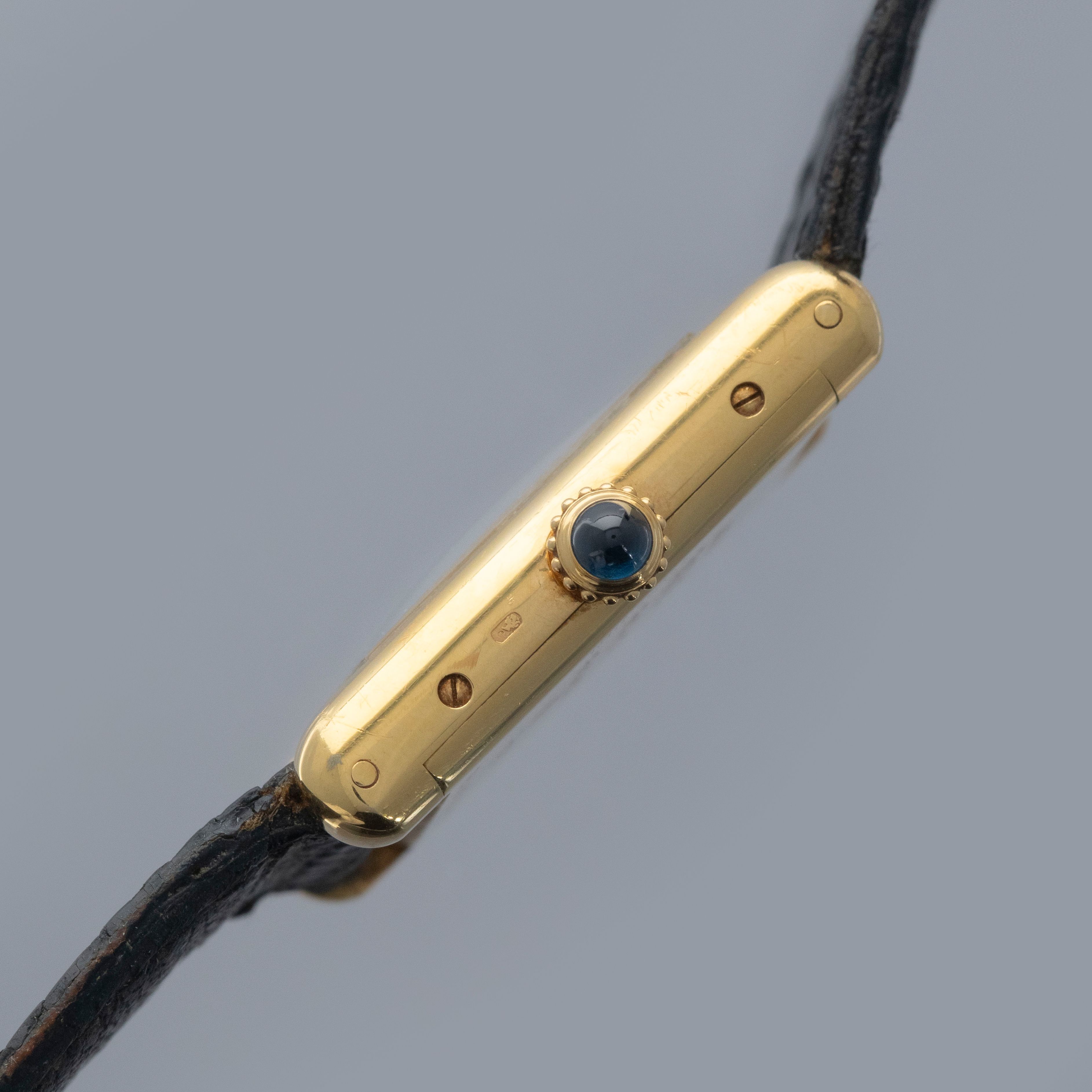 Cartier Tank Louis 78087 18k YG | Auctions | Loupe This