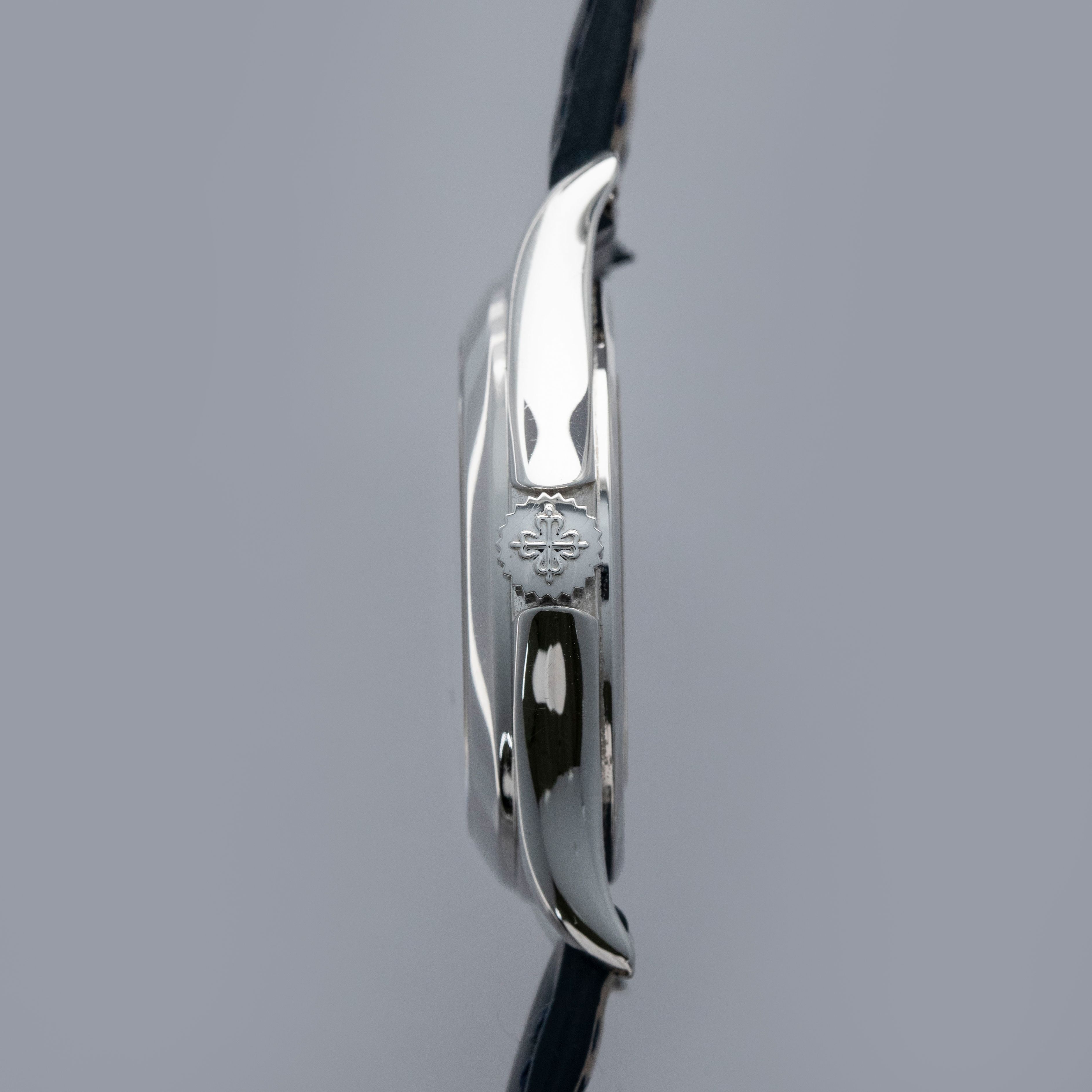 Patek Philippe Gondolo Dual Time 5134G 18k WG with Extract of the