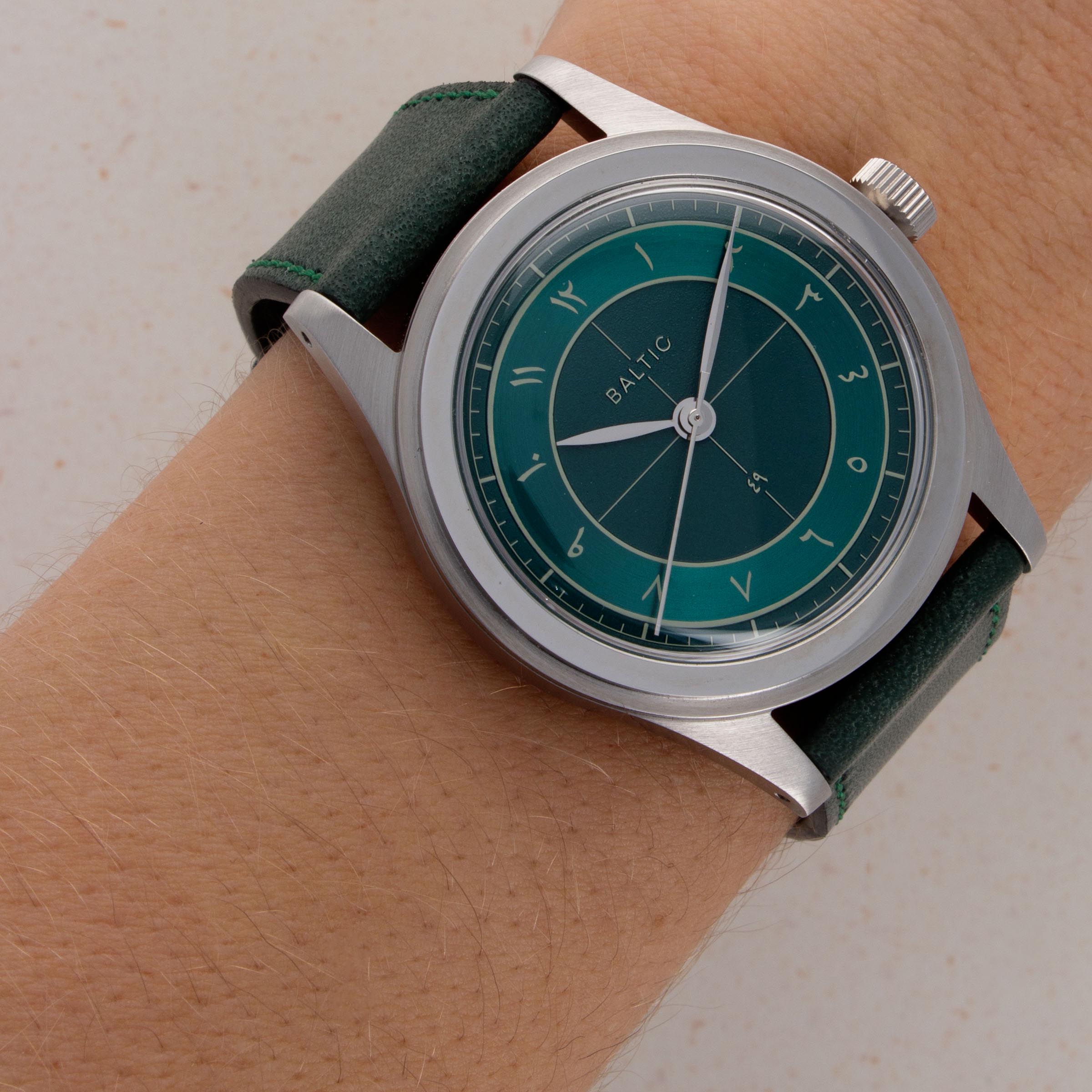 Baltic x Perpétuel HMS Eastern Arabic Dial | Auctions | Loupe This