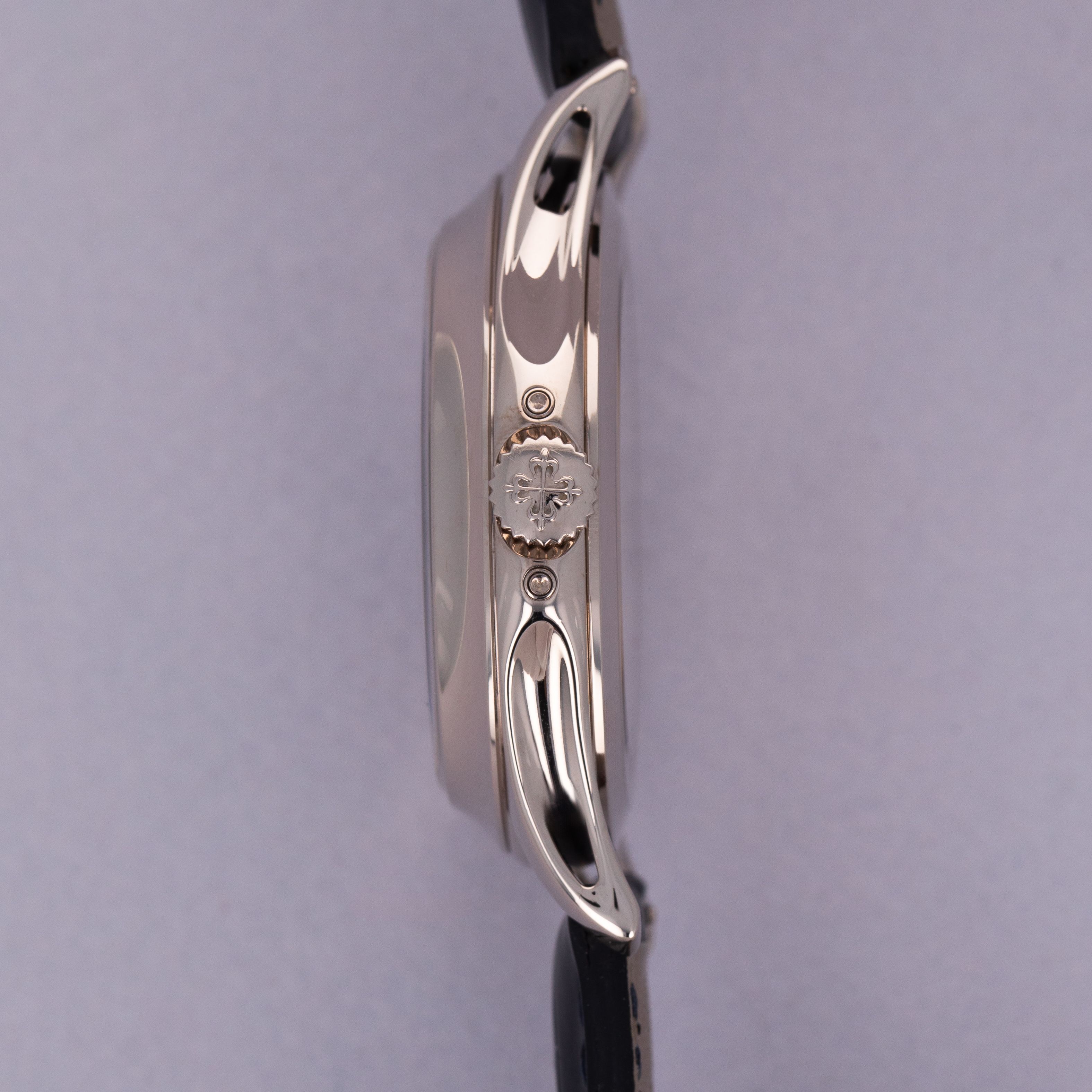 Patek Philippe Annual Calendar Moonphase 5205G-013 Blue
