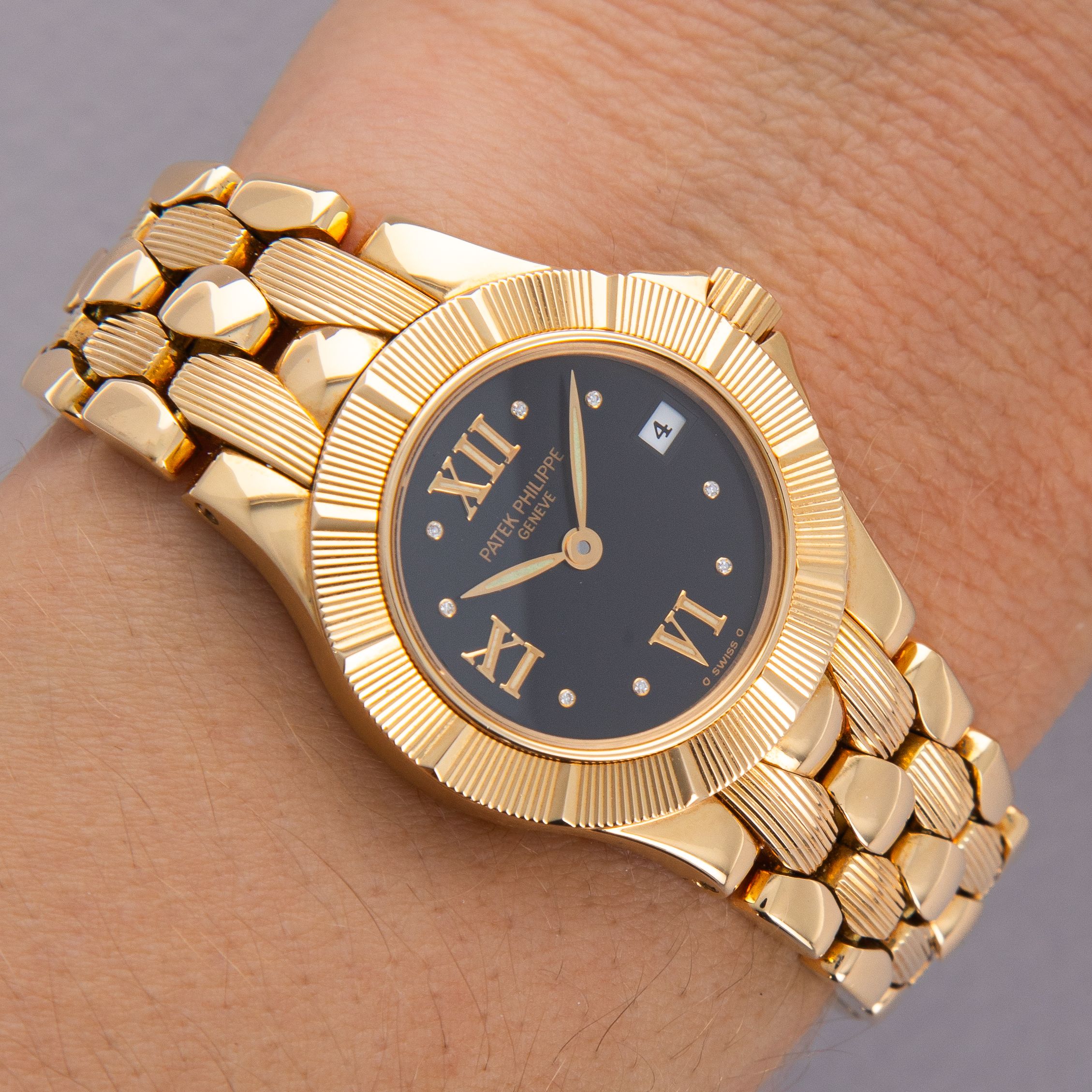 Patek Philippe Neptune 4881/1J Quartz Black Diamond Dial 18k YG