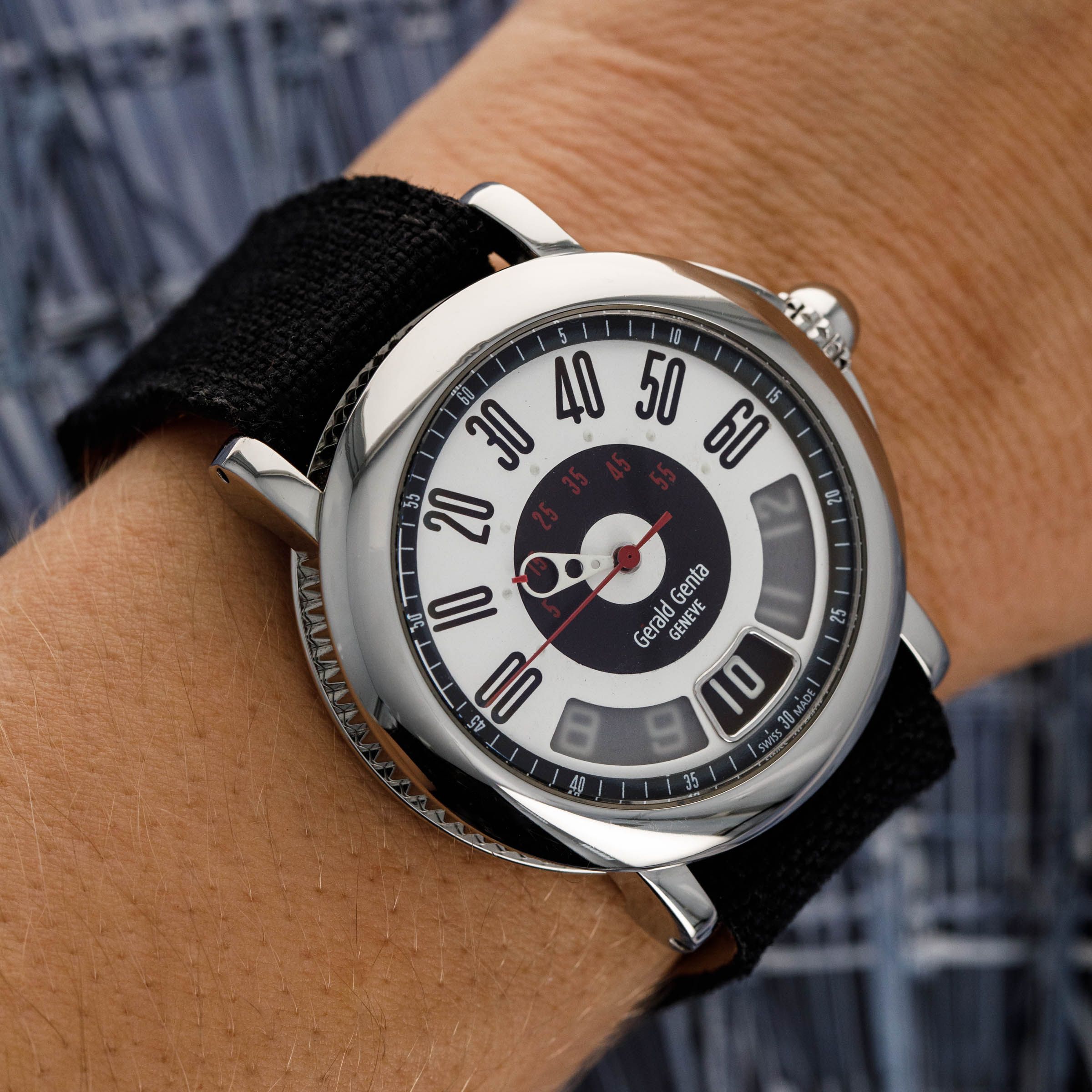 Gerald Genta Retro Sport RSP.L.10 Jump Hour | Auctions | Loupe This