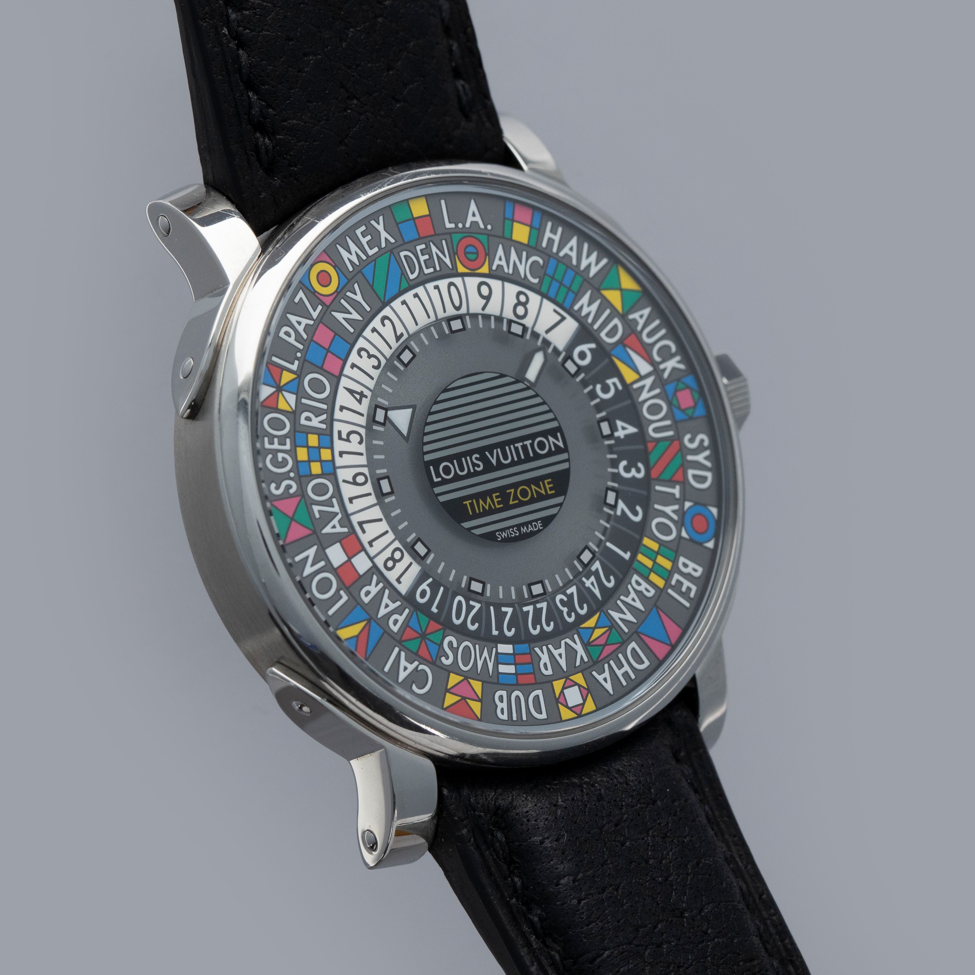 Louis Vuitton Escale TimeZone Q5D20 | Auctions | Loupe This
