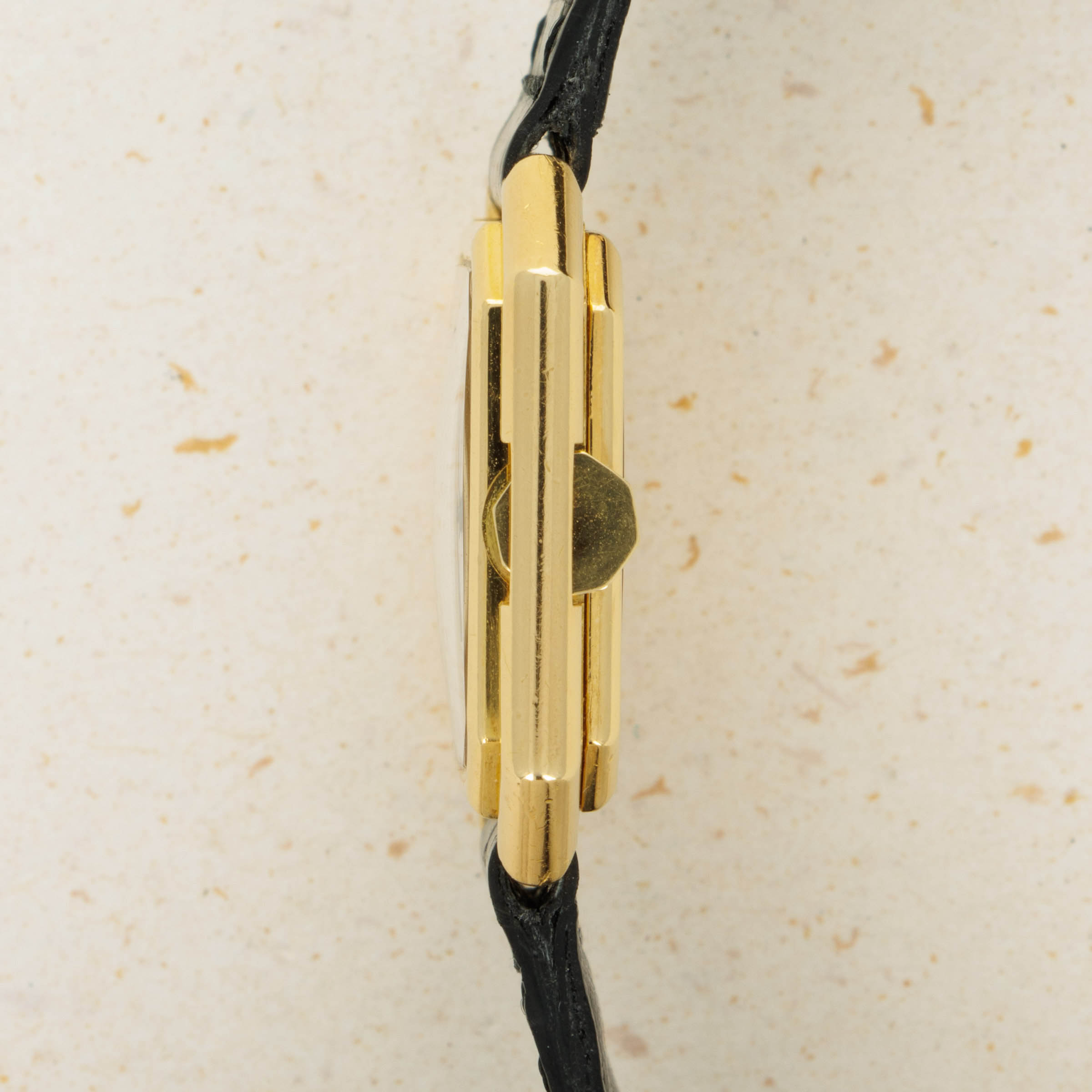 Cartier Tank Ceinture 78099 18k YG | Auctions | Loupe This