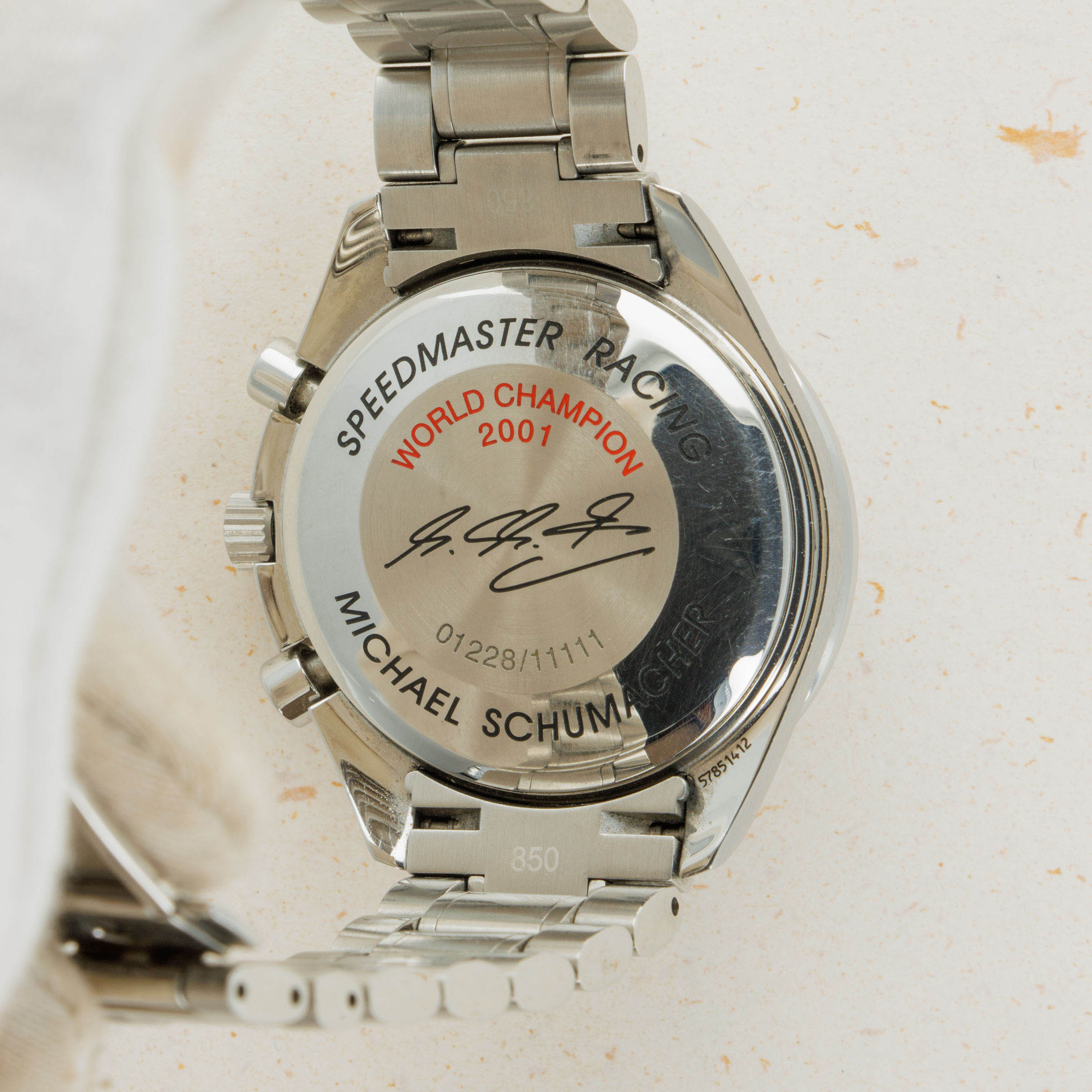 Omega speedmaster michael schumacher 2002 best sale