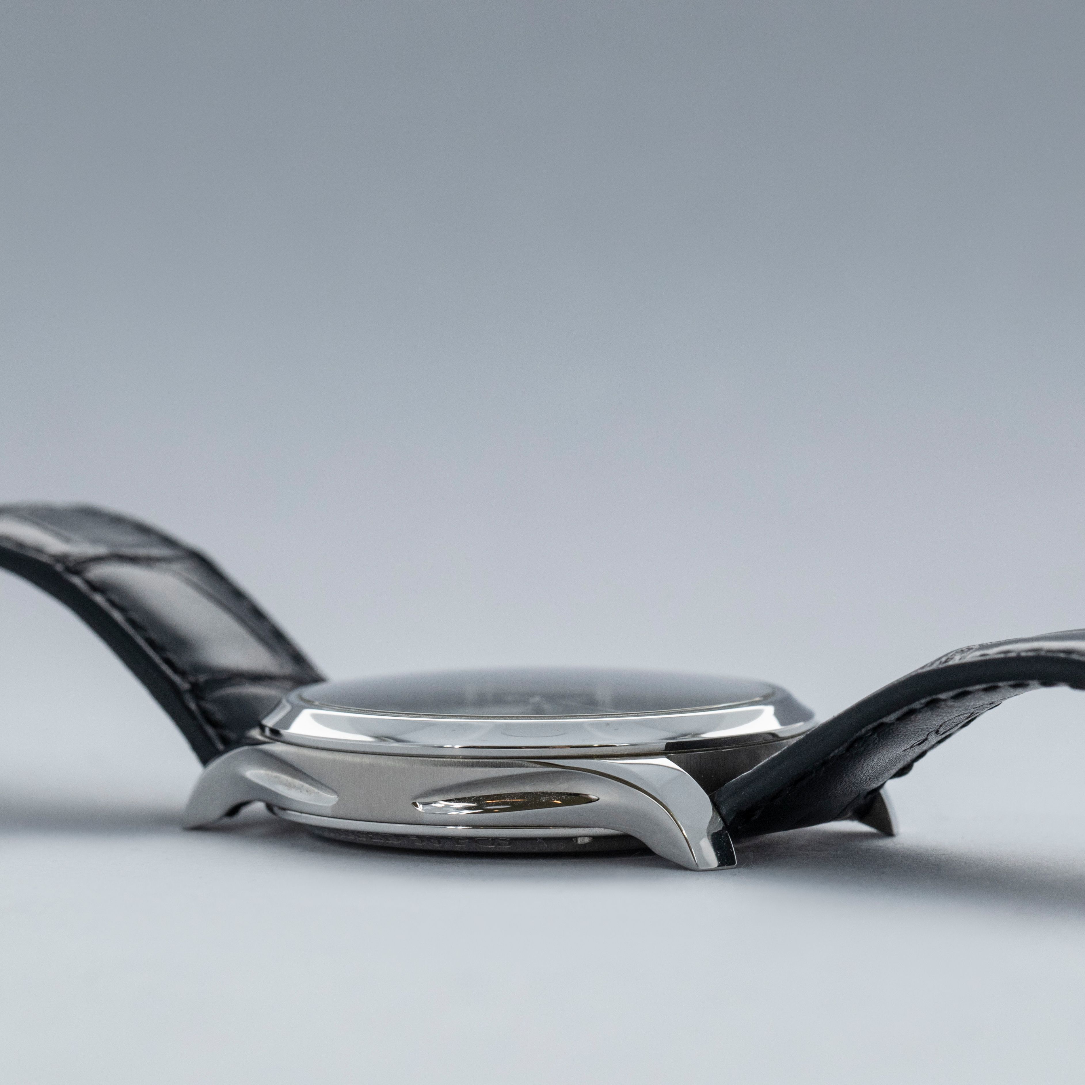H Moser & Cie. Endeavour Center Seconds 1200-1221 Mosaic Green