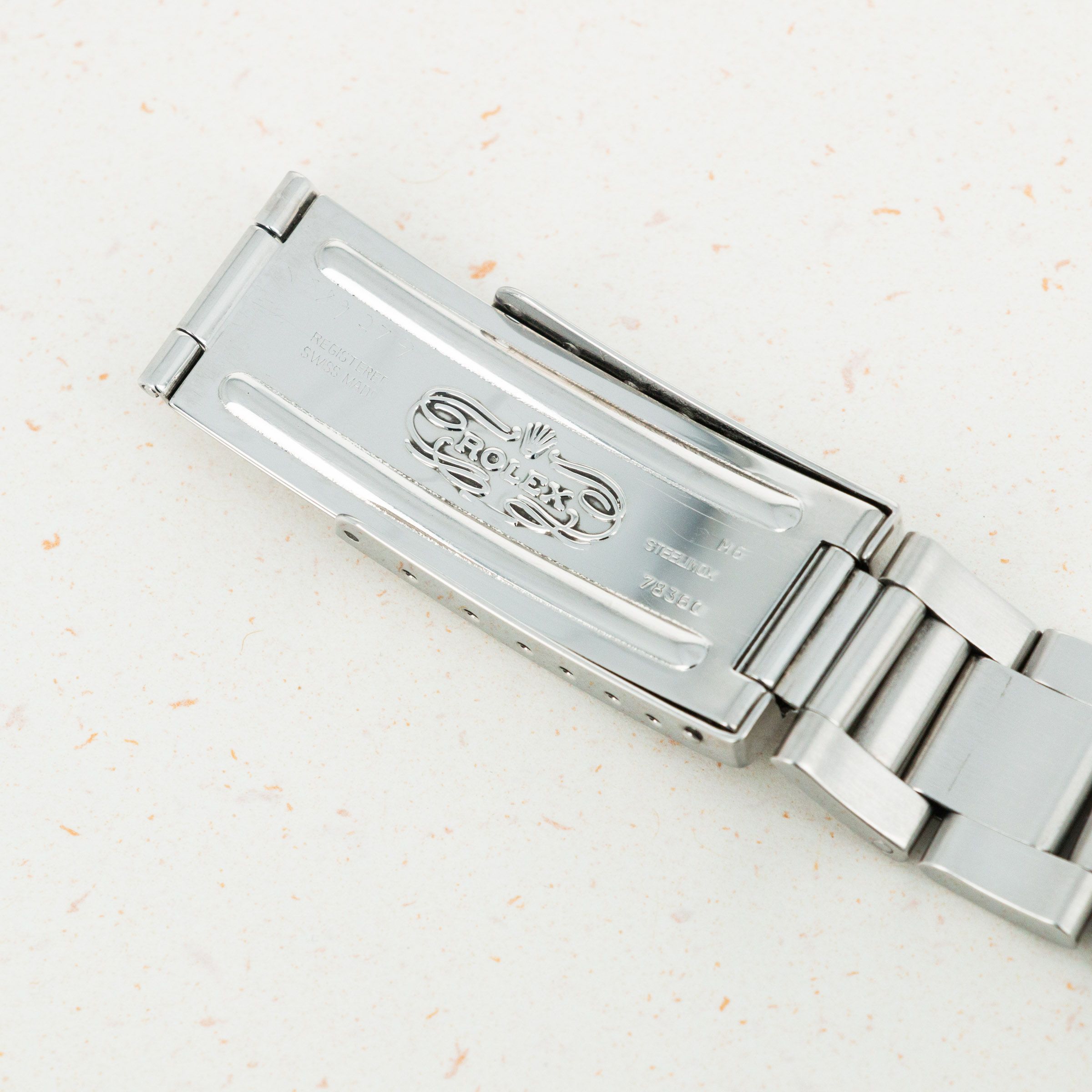 Rolex Explorer 1016 R-Serial | Auctions | Loupe This