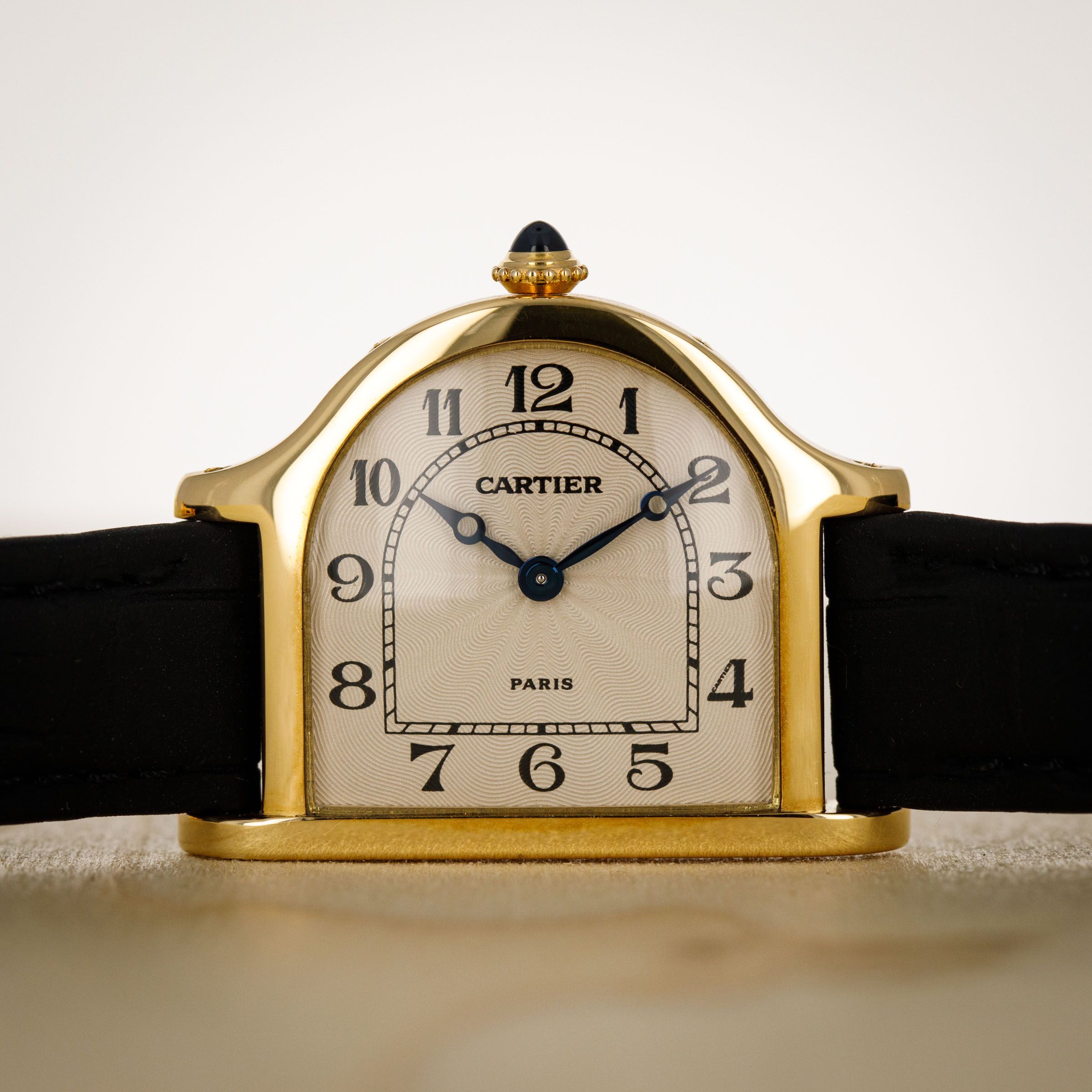 ゴルチェ　Cartier　2pac 　avalanche 　stabridge Cartier Paris Cloche 8152 Limited Edition 18k YG | Auctions