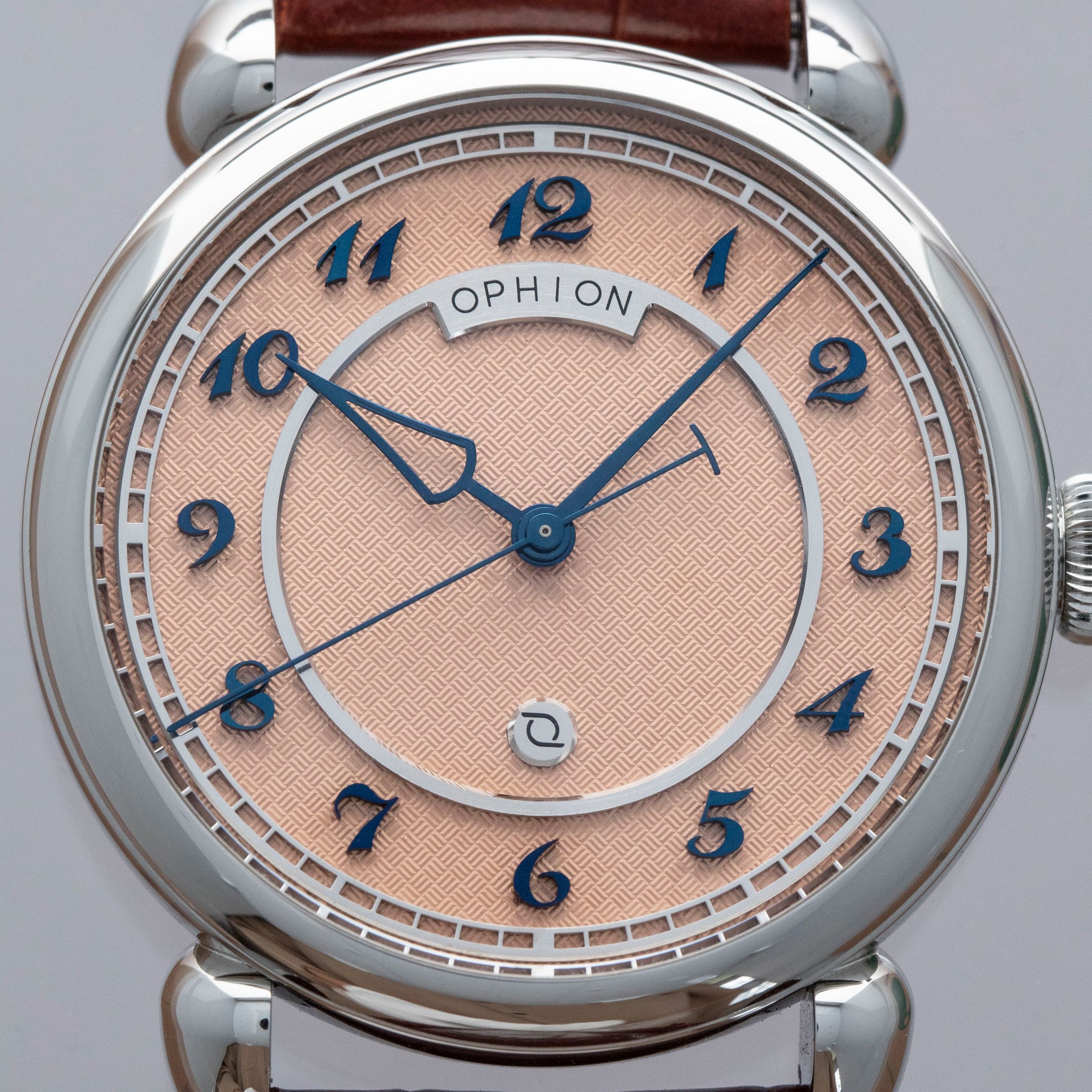 OPHION OPH 786 VELOS SALMON DIAL STAINLESS STEEL | Auctions