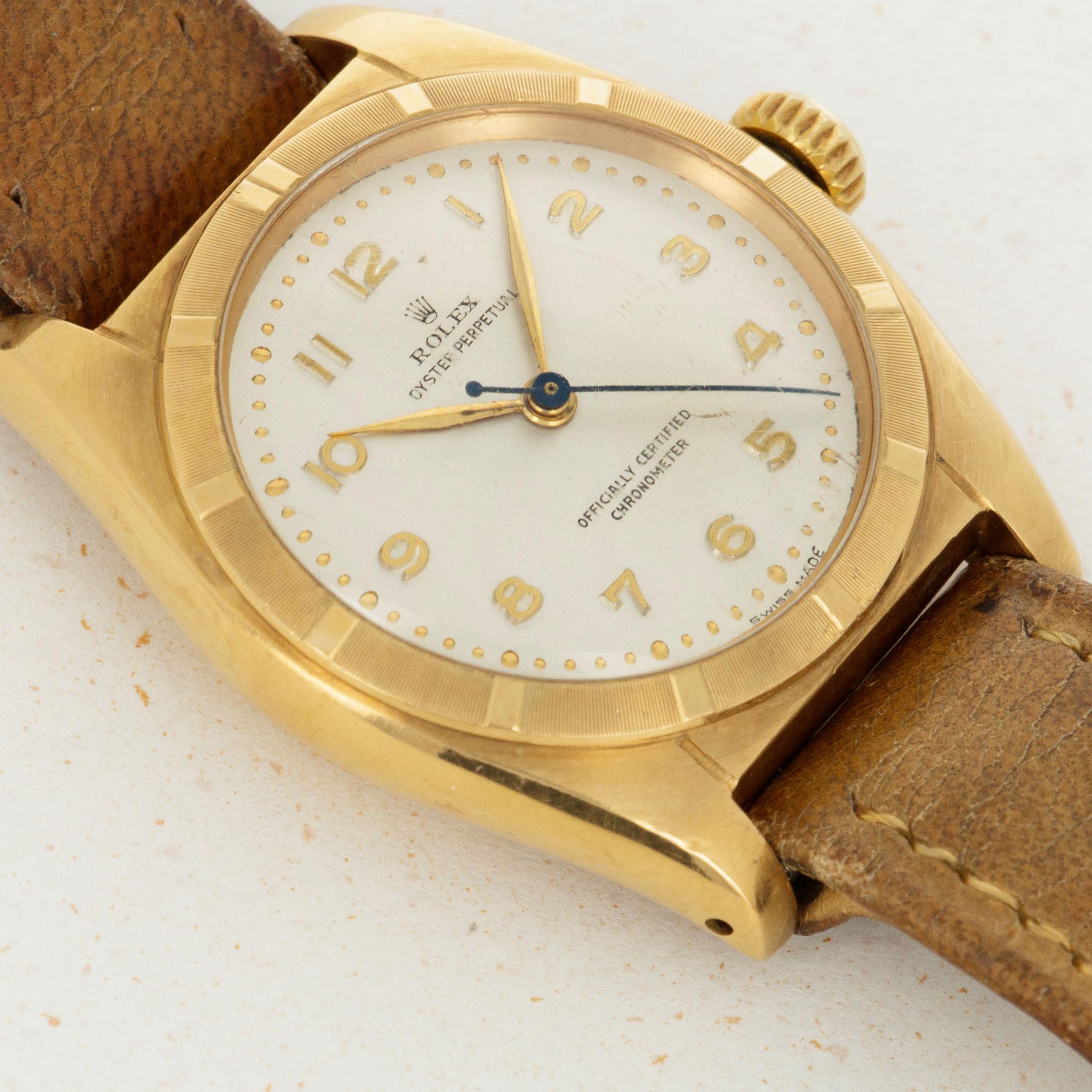 Rolex Oyster Perpetual Bubbleback 6011 18k Yellow Gold Time