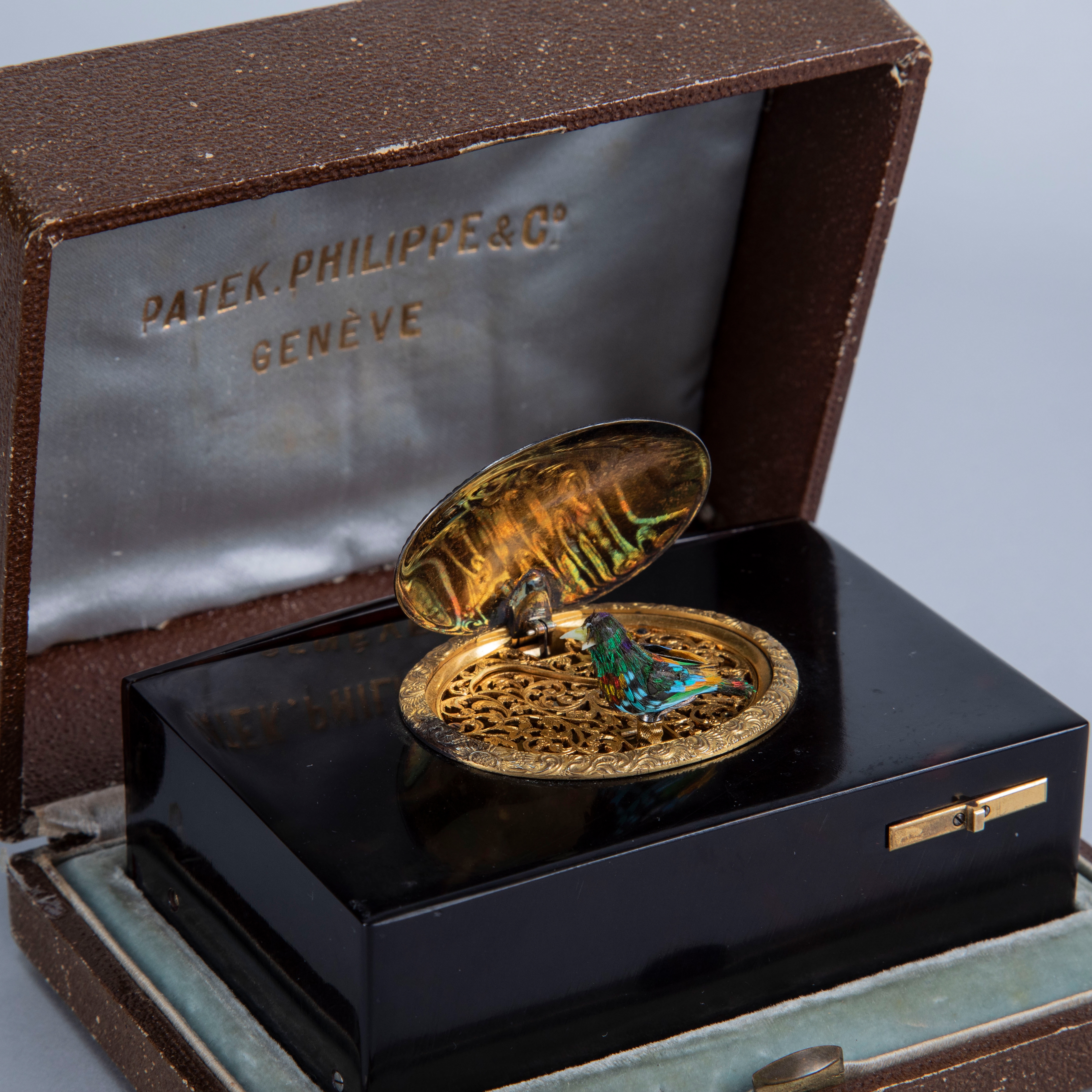 THE PATEK PHILIPPE CONNECTION