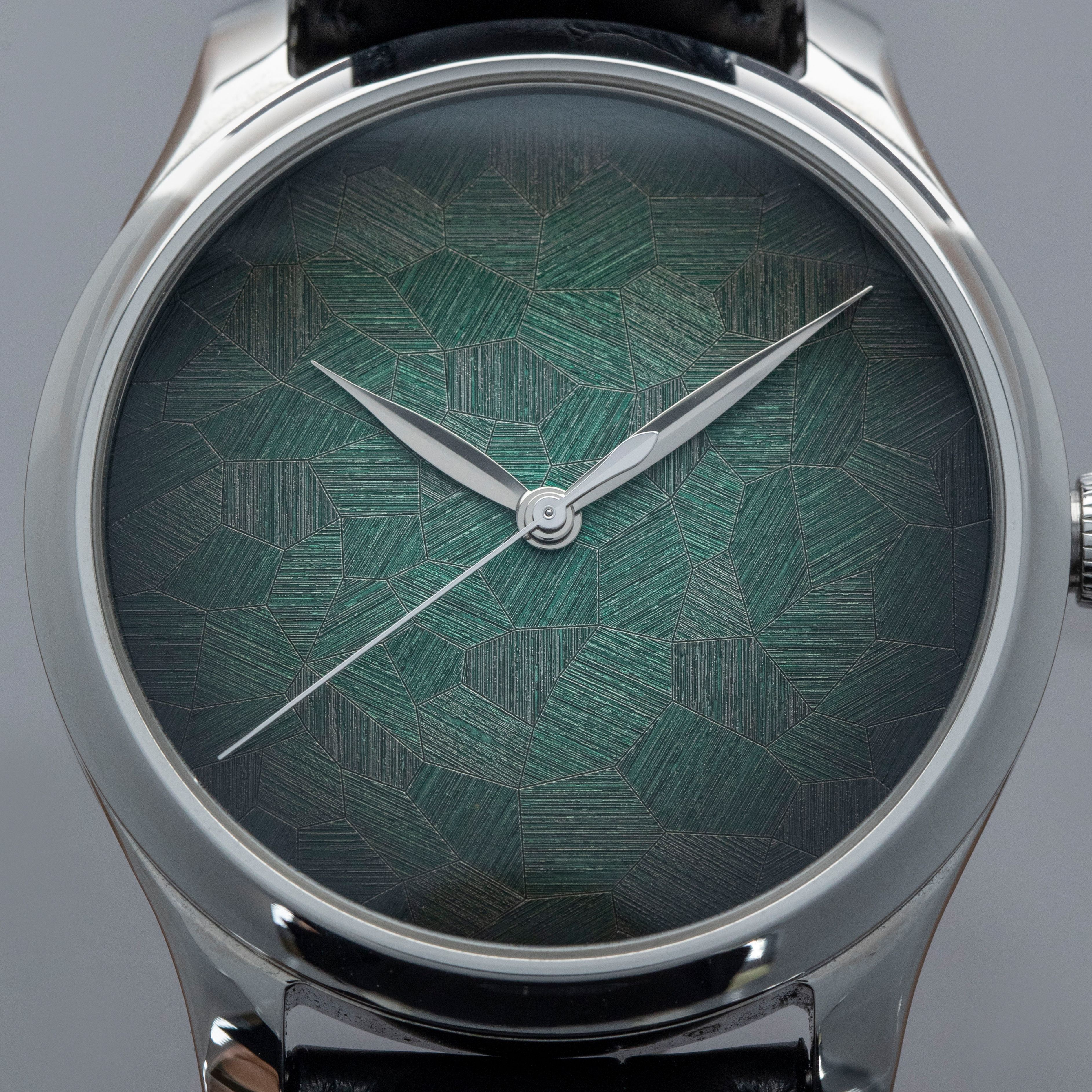 H Moser & Cie. Endeavour Center Seconds 1200-1221 Mosaic Green