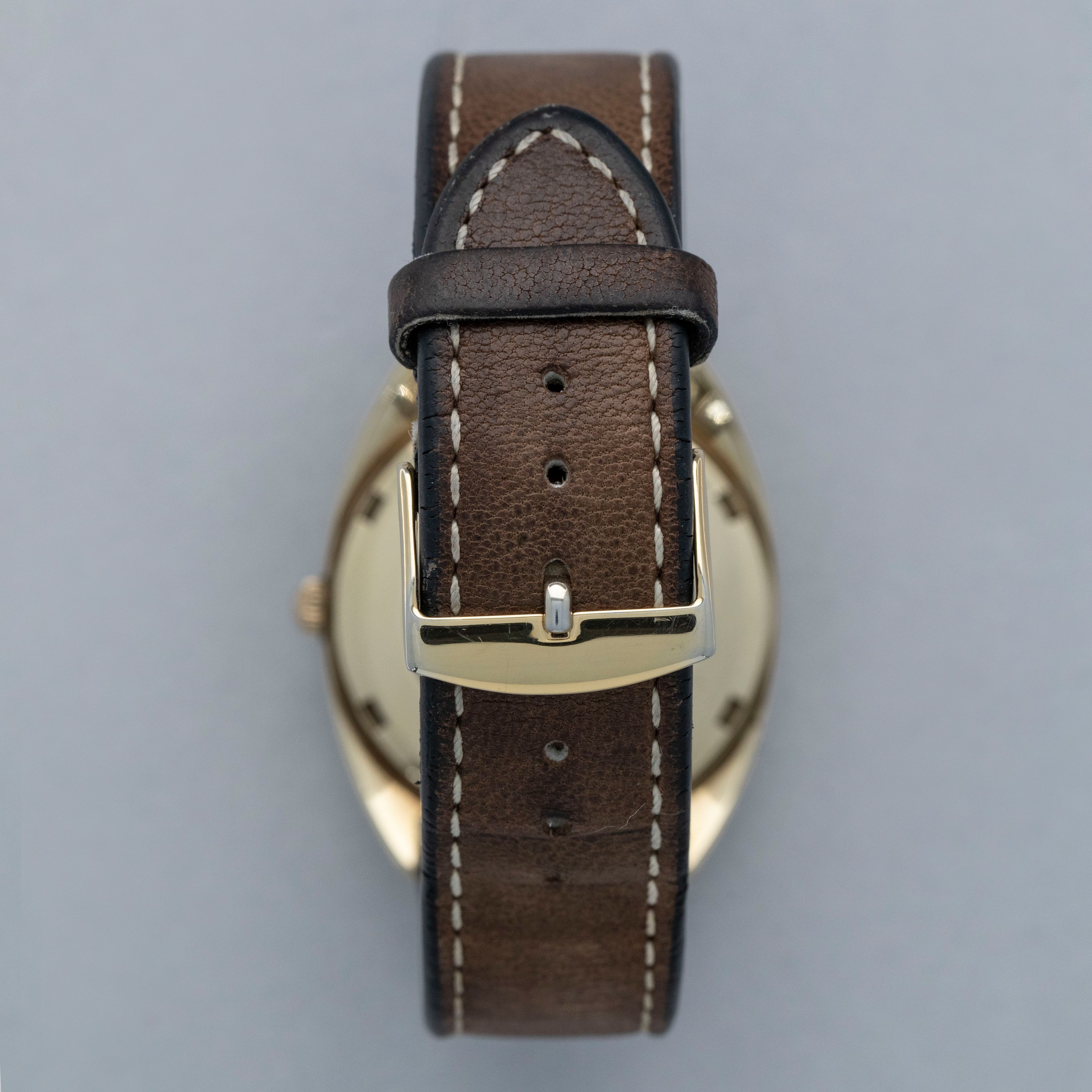 Omega Constellation Day-Date 168.029 14k YG | Auctions | Loupe This