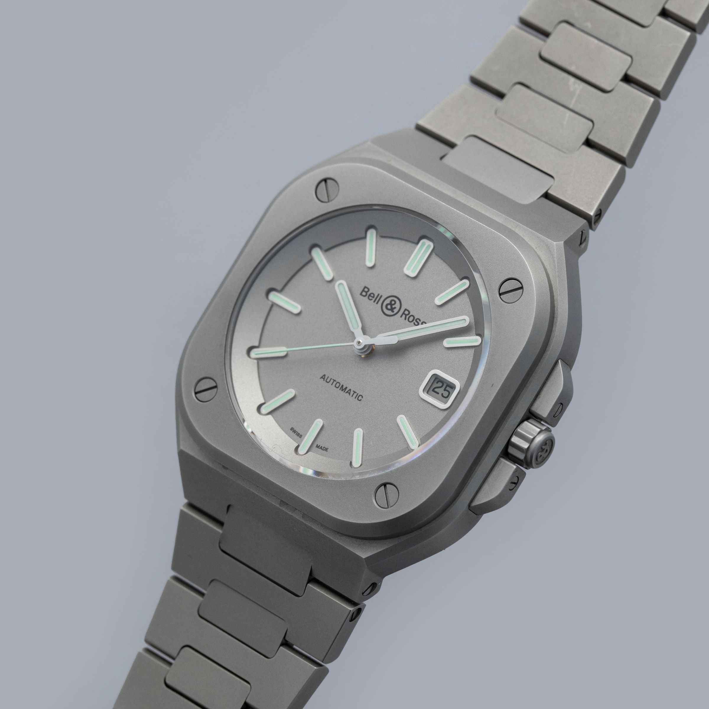 Bell & Ross BR-05 Horolum BR05A-GM-ST/SST | Auctions | Loupe This