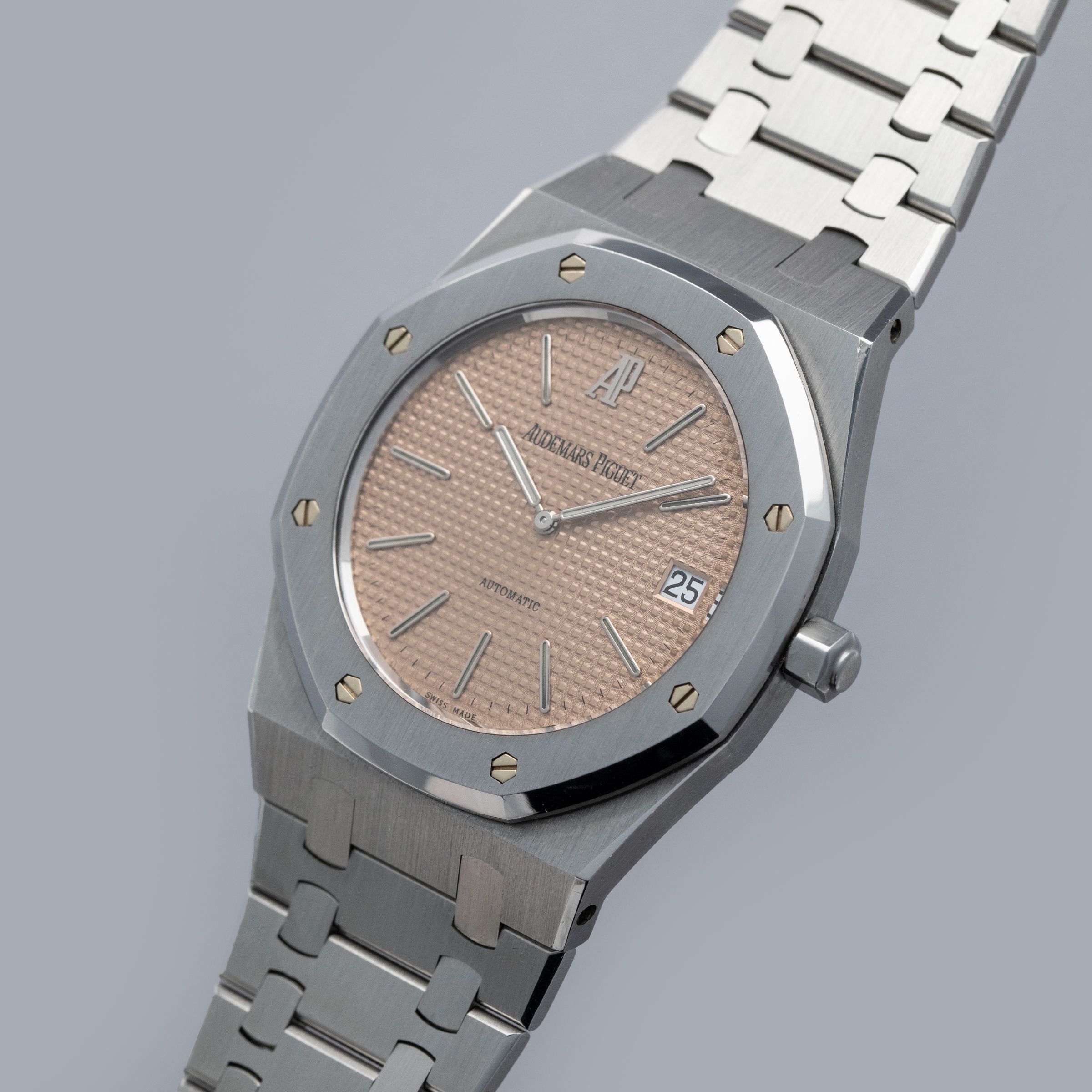 Audemars Piguet ベージュキャップ Audemars Piguet Royal Oak Jumbo Jubilee 14802ST.OO.0944ST.02