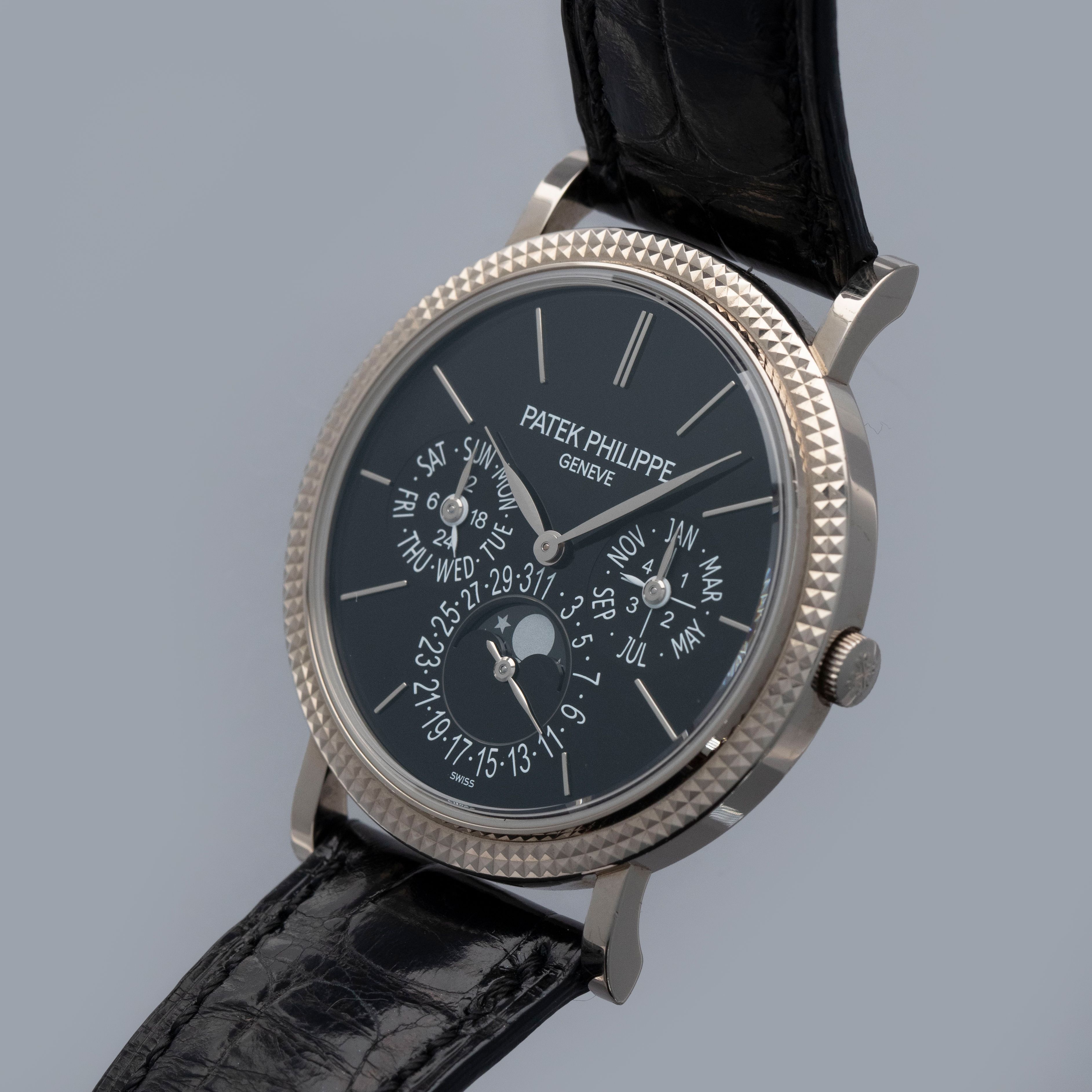 Patek Philippe Perpetual Calendar 5139G-010 Hobnail Bezel Black