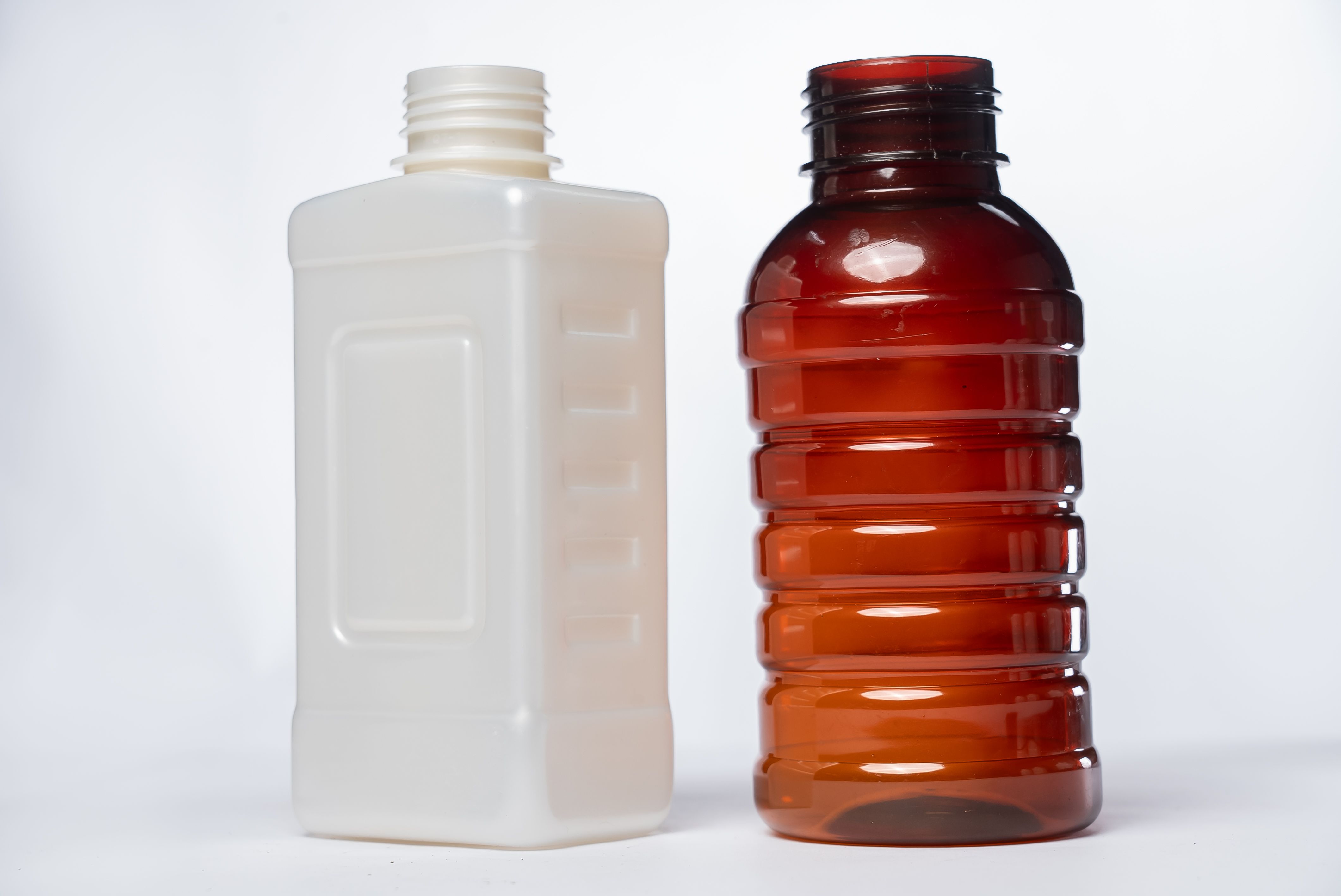 Chai thuốc sâu 500ml tròn cổ 42, 500ml vuông cổ 34