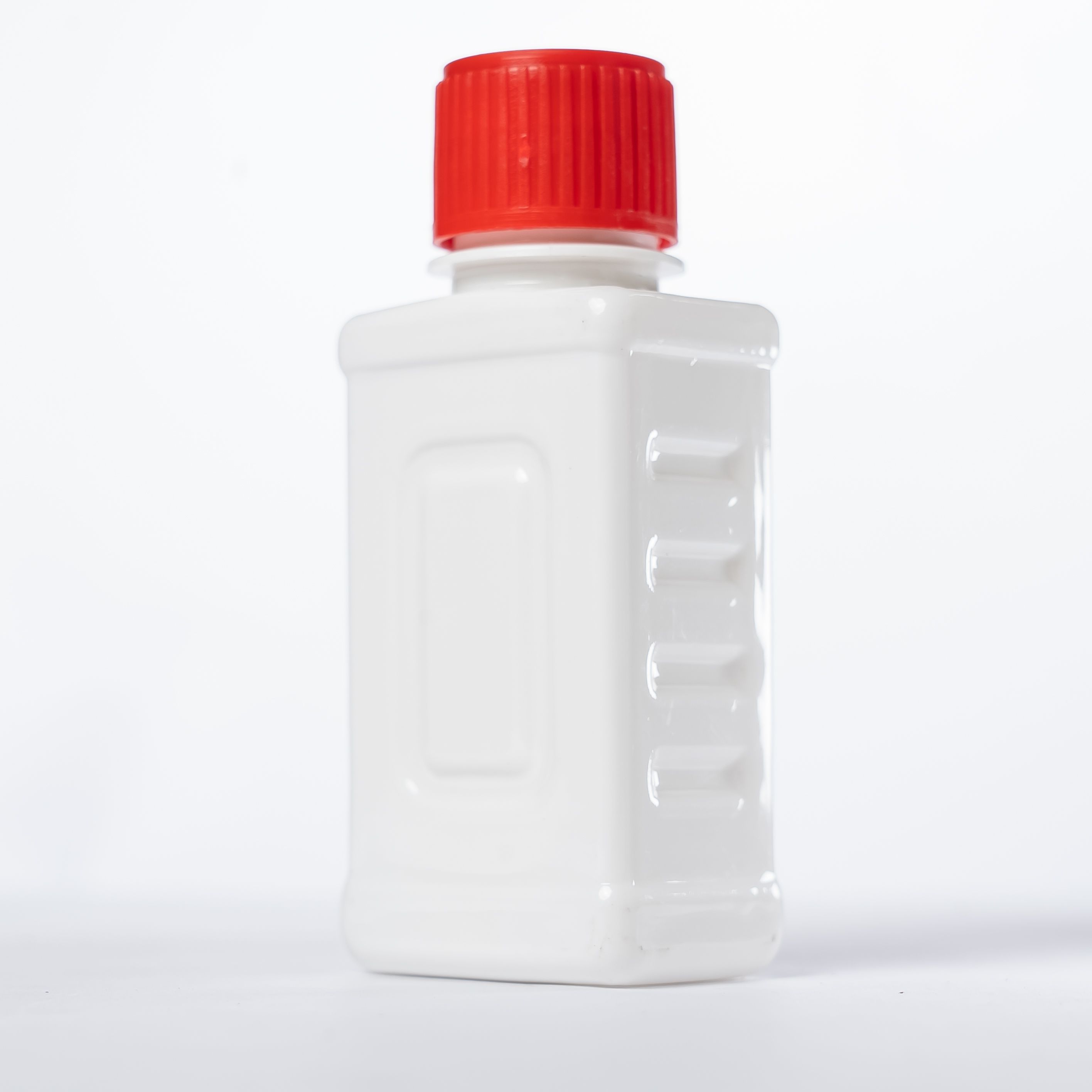 Chai 90ml vuông cổ 28