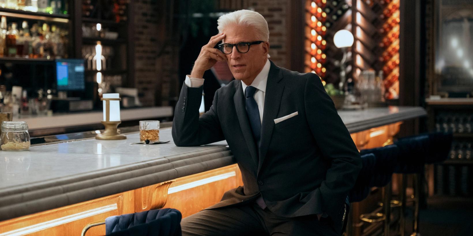 Ted Danson i A Man on the Inside sesong 2
