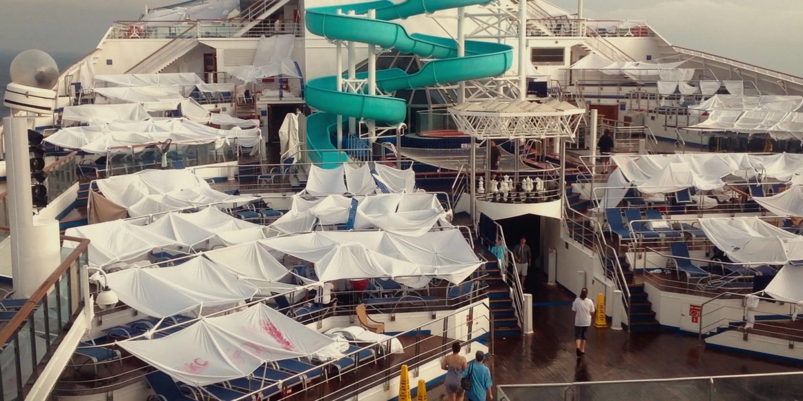Stillbilde fra Katastrofalt: Poop Cruise-reisen/Trainwreck: Poop Cruise