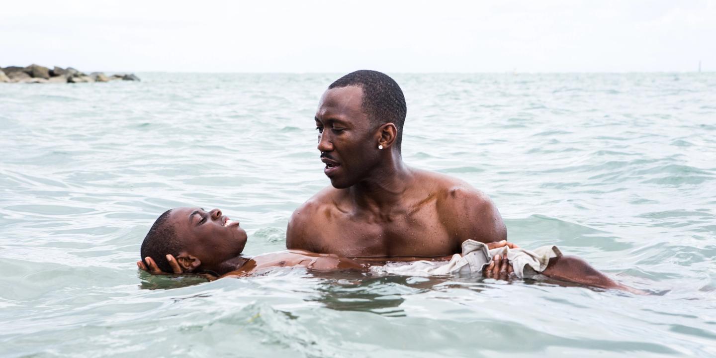 Mahershala Ali og Alex R. Hibbert i Moonlight