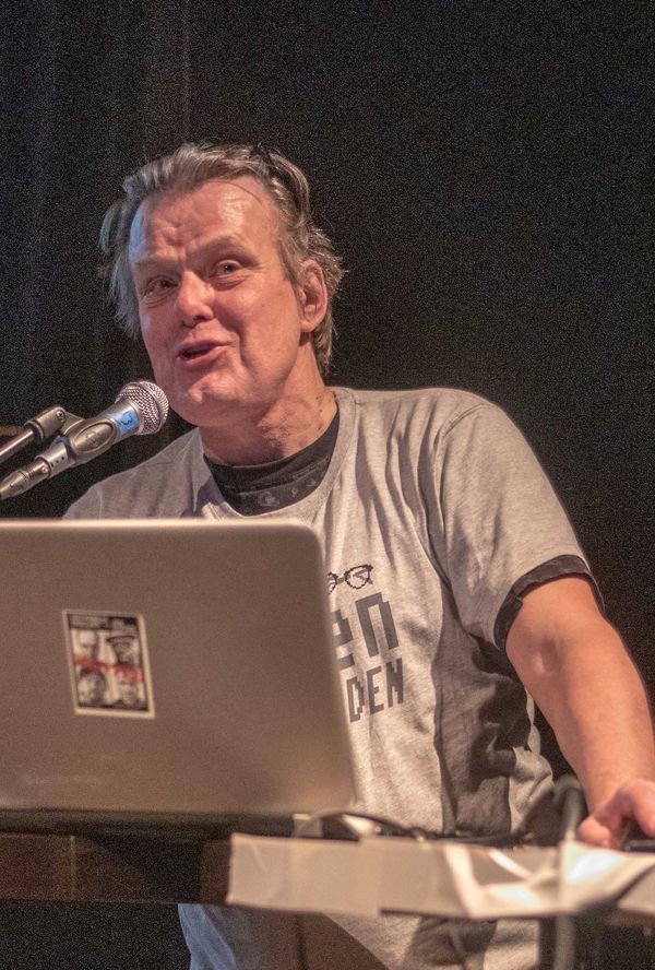 Bilde fra 'George Russell 100 år'