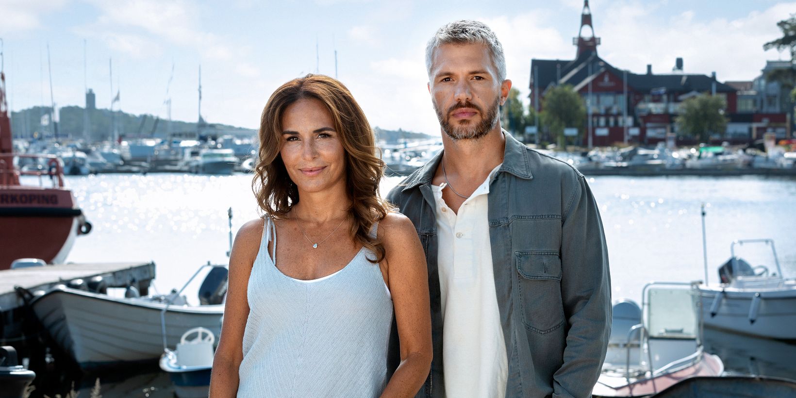 Alexandra Rapaport og Nicolai Cleve Broch i Mordene i Sandhamn sesong 7