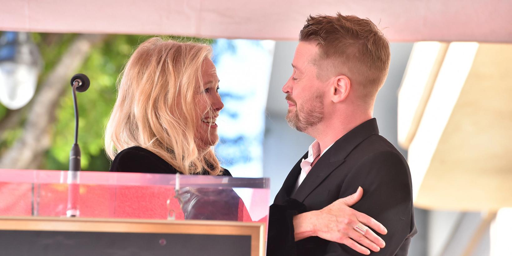 Catherine O'Hara og Macauley Culkin 2023