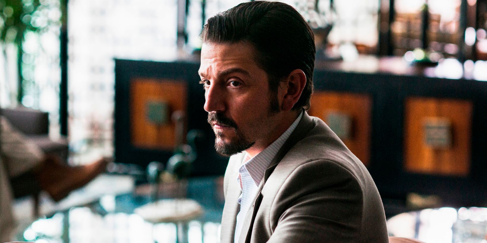 Diego Luna i Narcos: Mexico