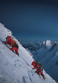 Plakat for 'Kristin Harila - Moving mountains'